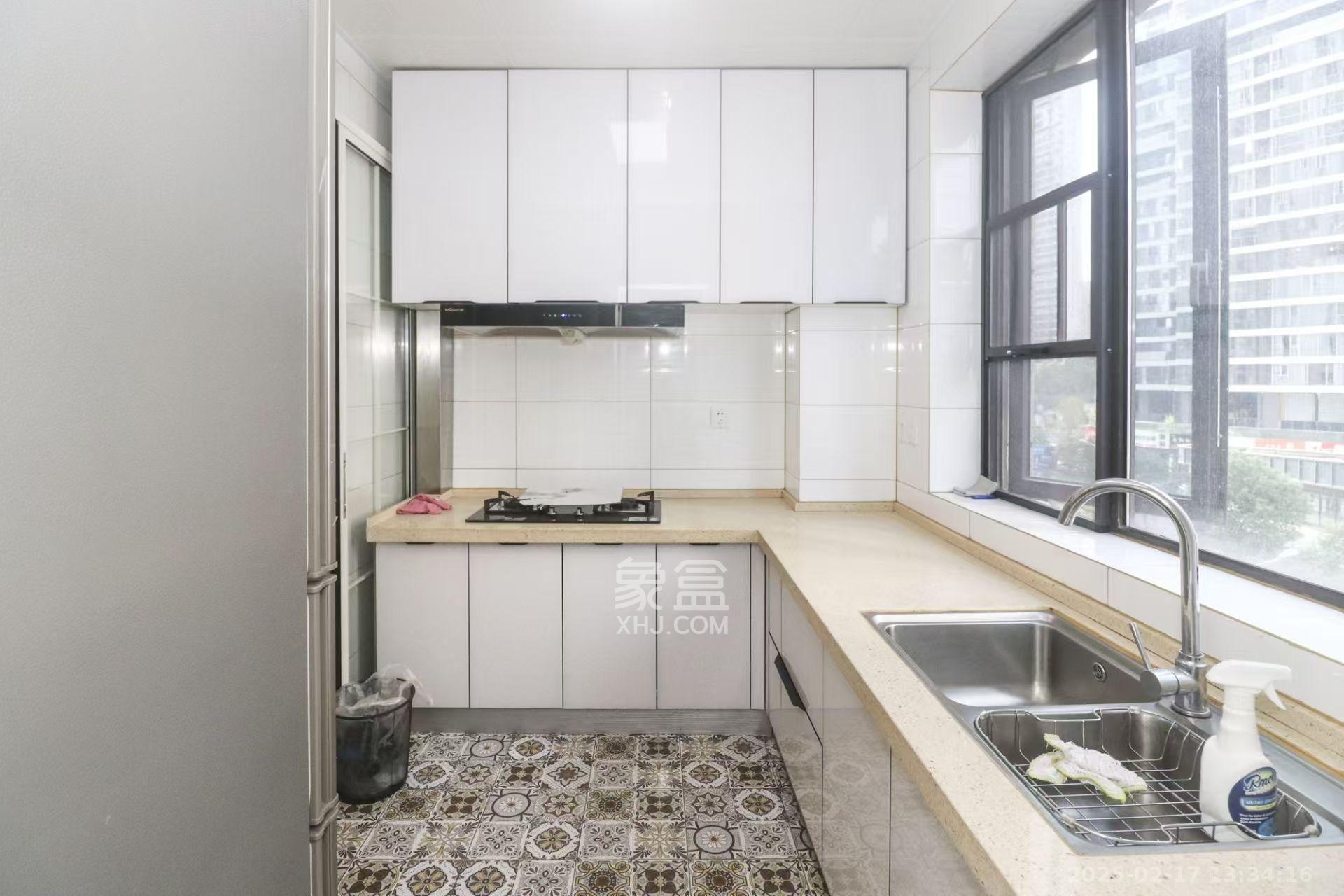 保利西海岸A区 4室2厅2卫 4100.0元/月 保利西海岸A区 4室2厅2卫 4100.0元/月室内图