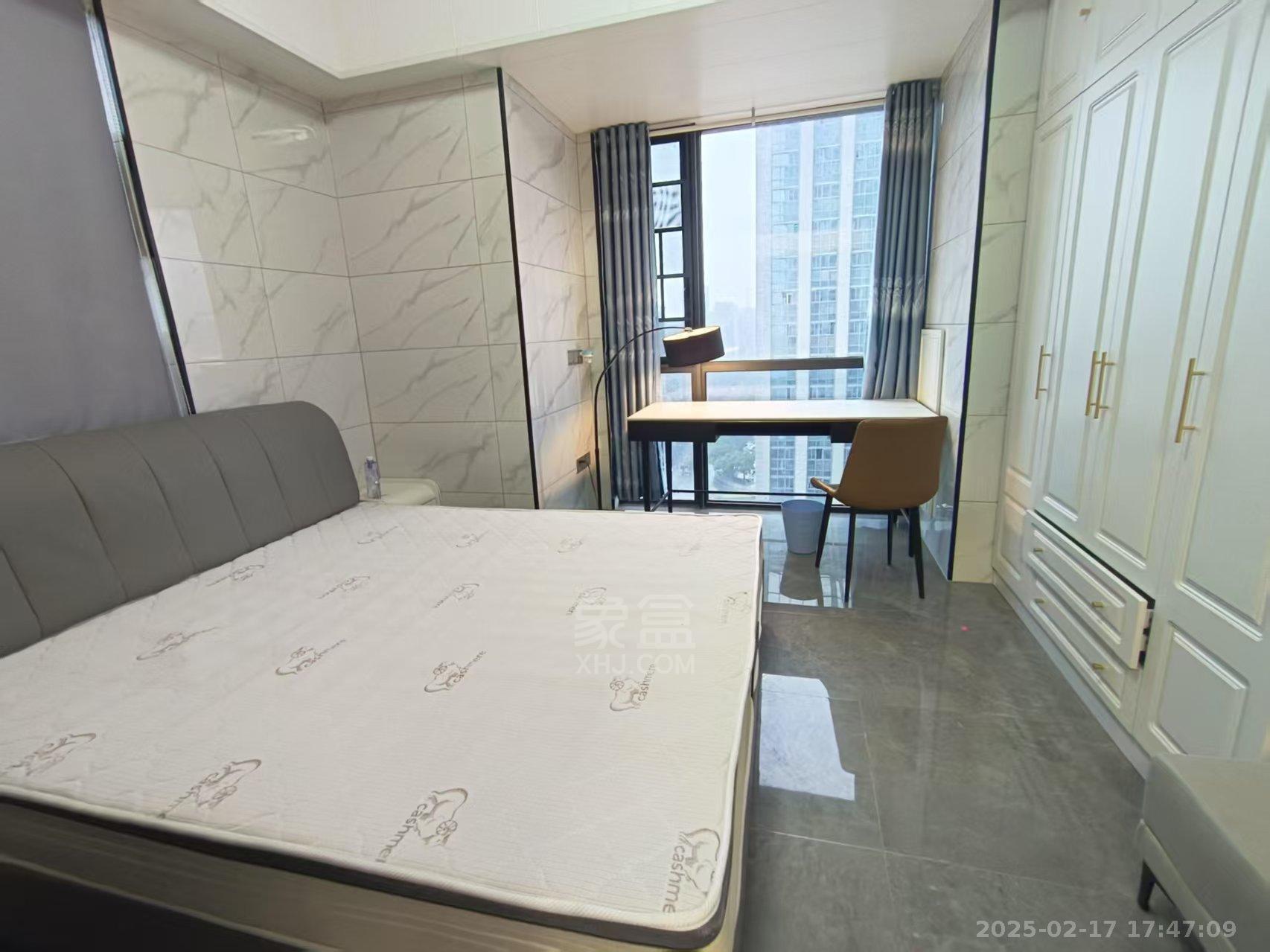 朗廷览江 1室1厅1卫 1800.0元/月 朗廷览江 1室1厅1卫 1800.0元/月室内图