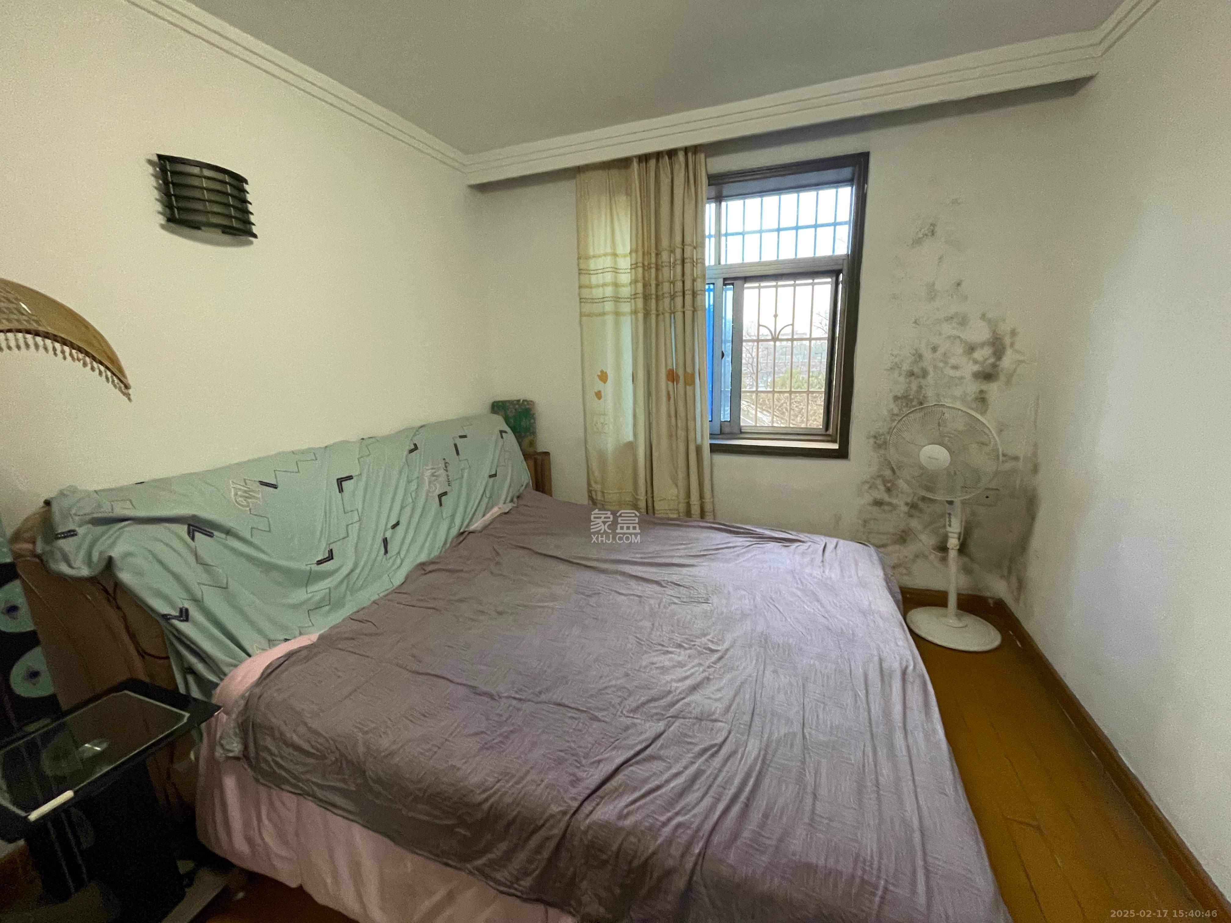 湖工家园 2室1厅1卫 1300.0元/月 湖工家园 2室1厅1卫 1300.0元/月室内图