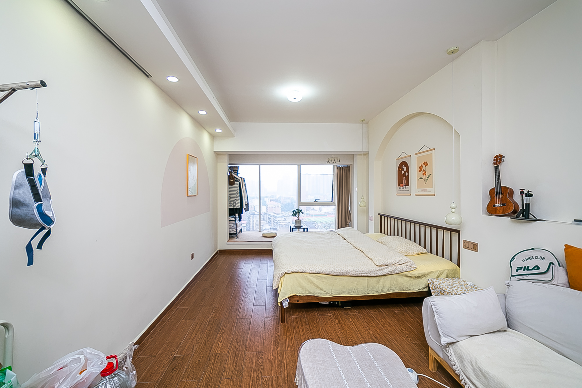 东怡外国(南湖一号) 1室1厅1卫 39.5万 东怡外国(南湖一号) 1室1厅1卫 39.5万客厅