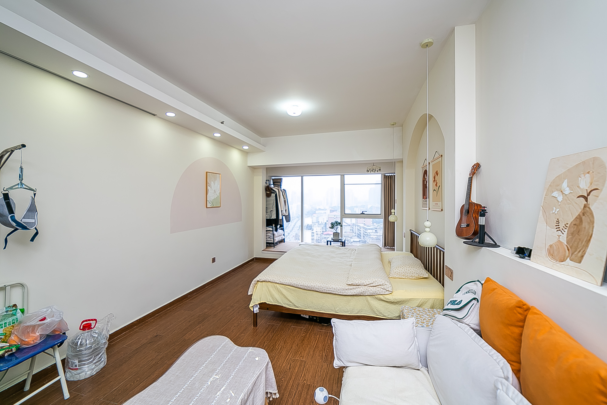 东怡外国(南湖一号) 1室1厅1卫 39.5万 东怡外国(南湖一号) 1室1厅1卫 39.5万客厅