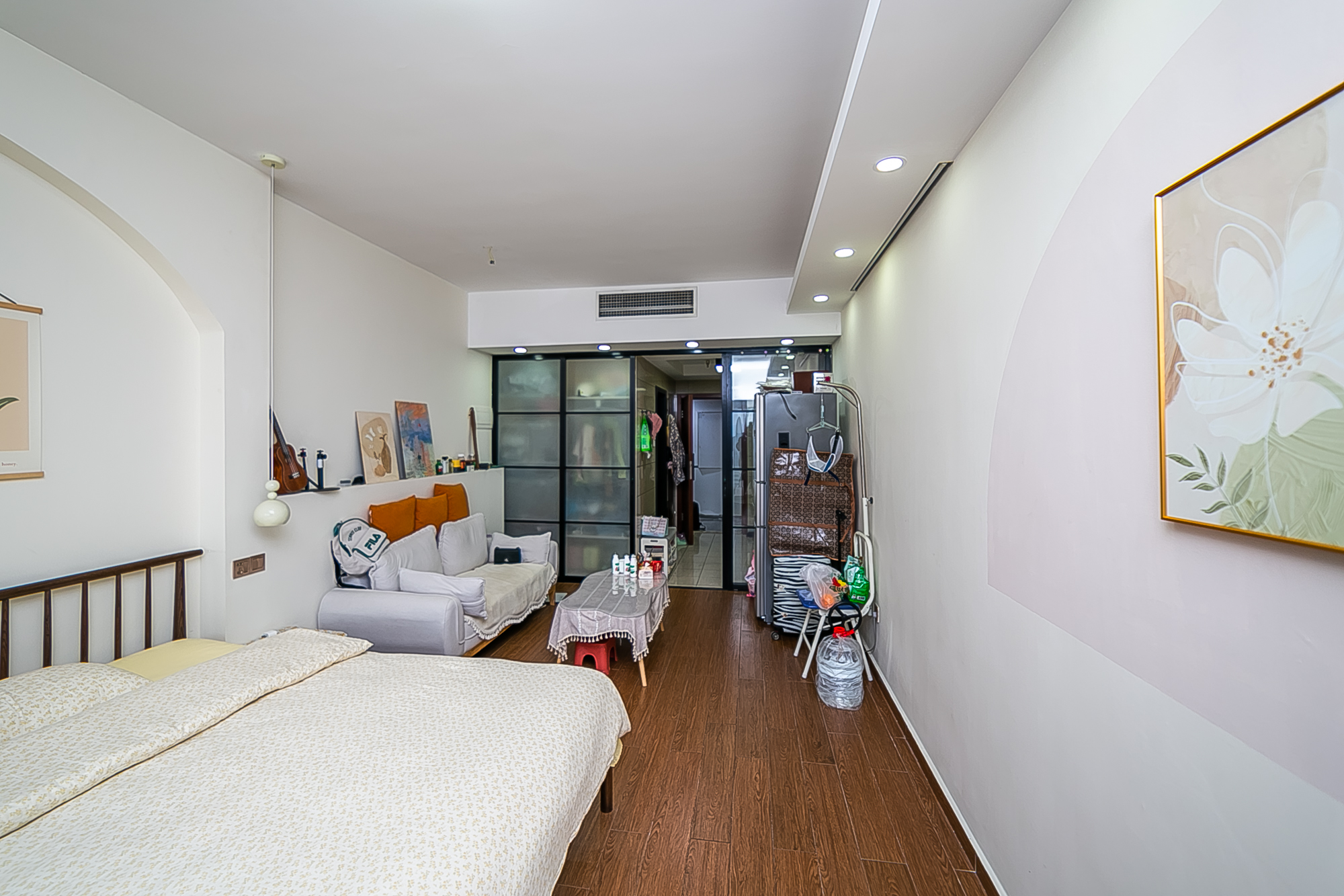 东怡外国(南湖一号) 1室1厅1卫 39.5万 东怡外国(南湖一号) 1室1厅1卫 39.5万卧室