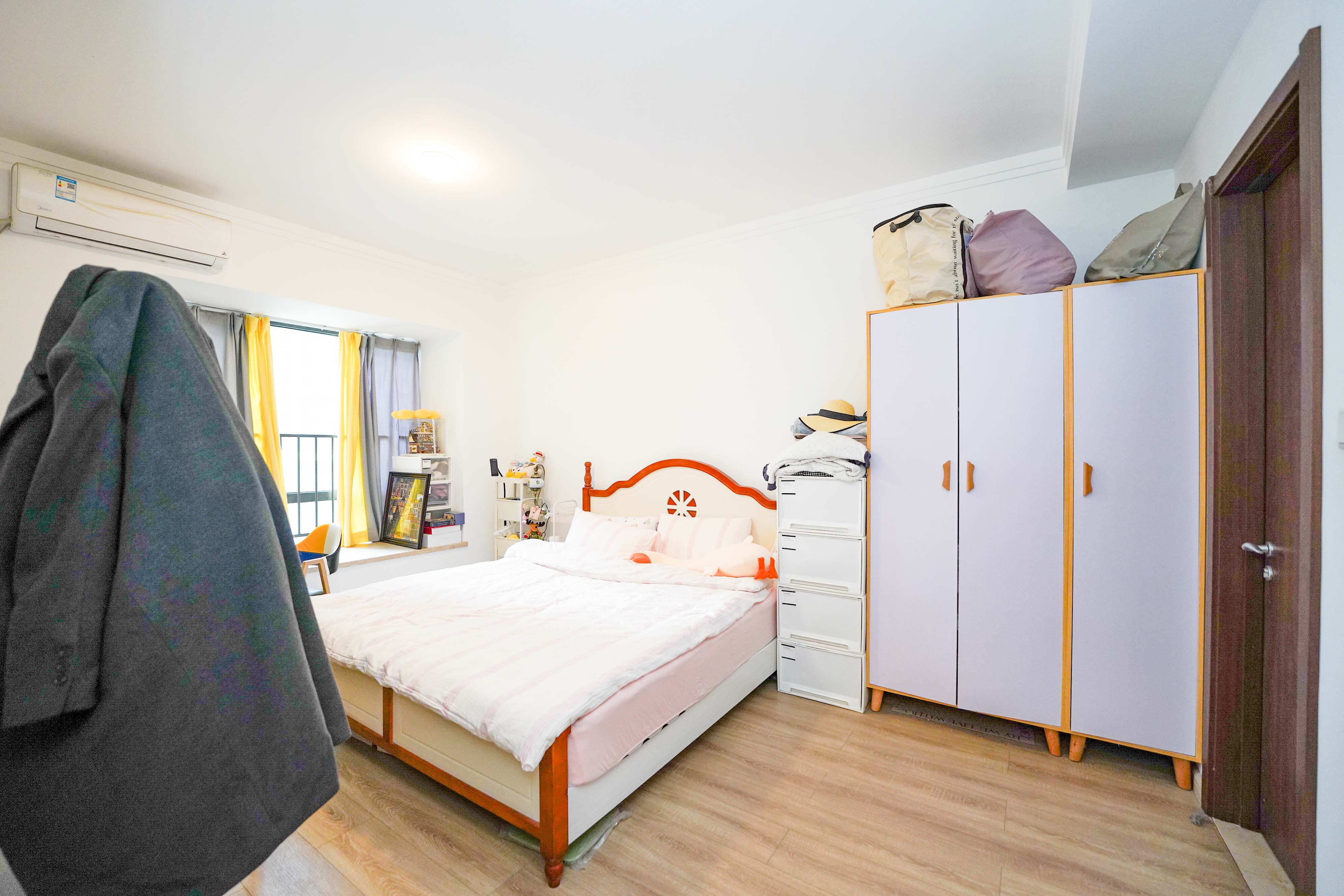 汇金城/嘉华城(二期、三期) 4室2厅2卫 156.0万 汇金城/嘉华城(二期、三期) 4室2厅2卫 156.0万卧室