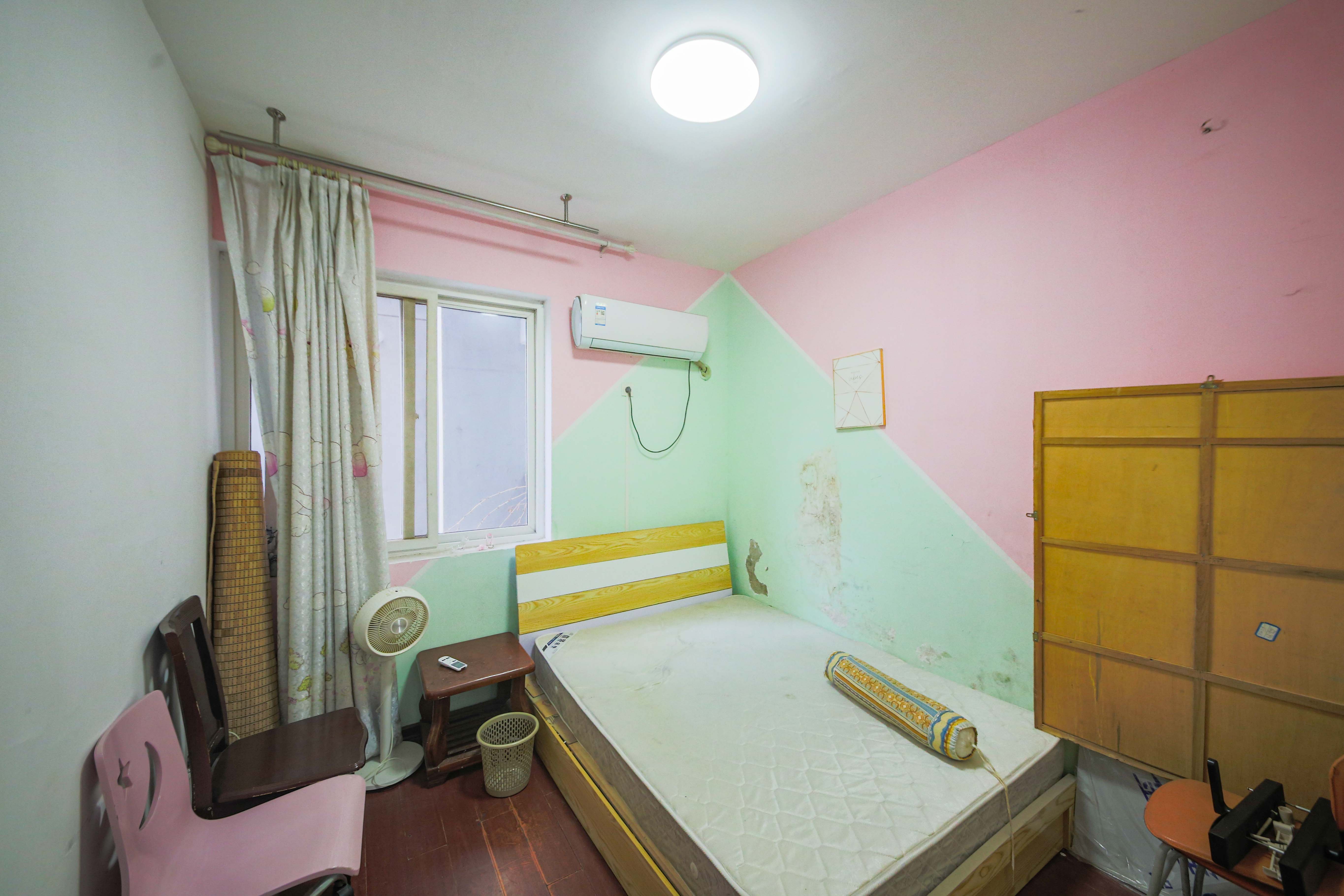 申奥美域 3室2厅1卫 68.0万 申奥美域 3室2厅1卫 68.0万卧室