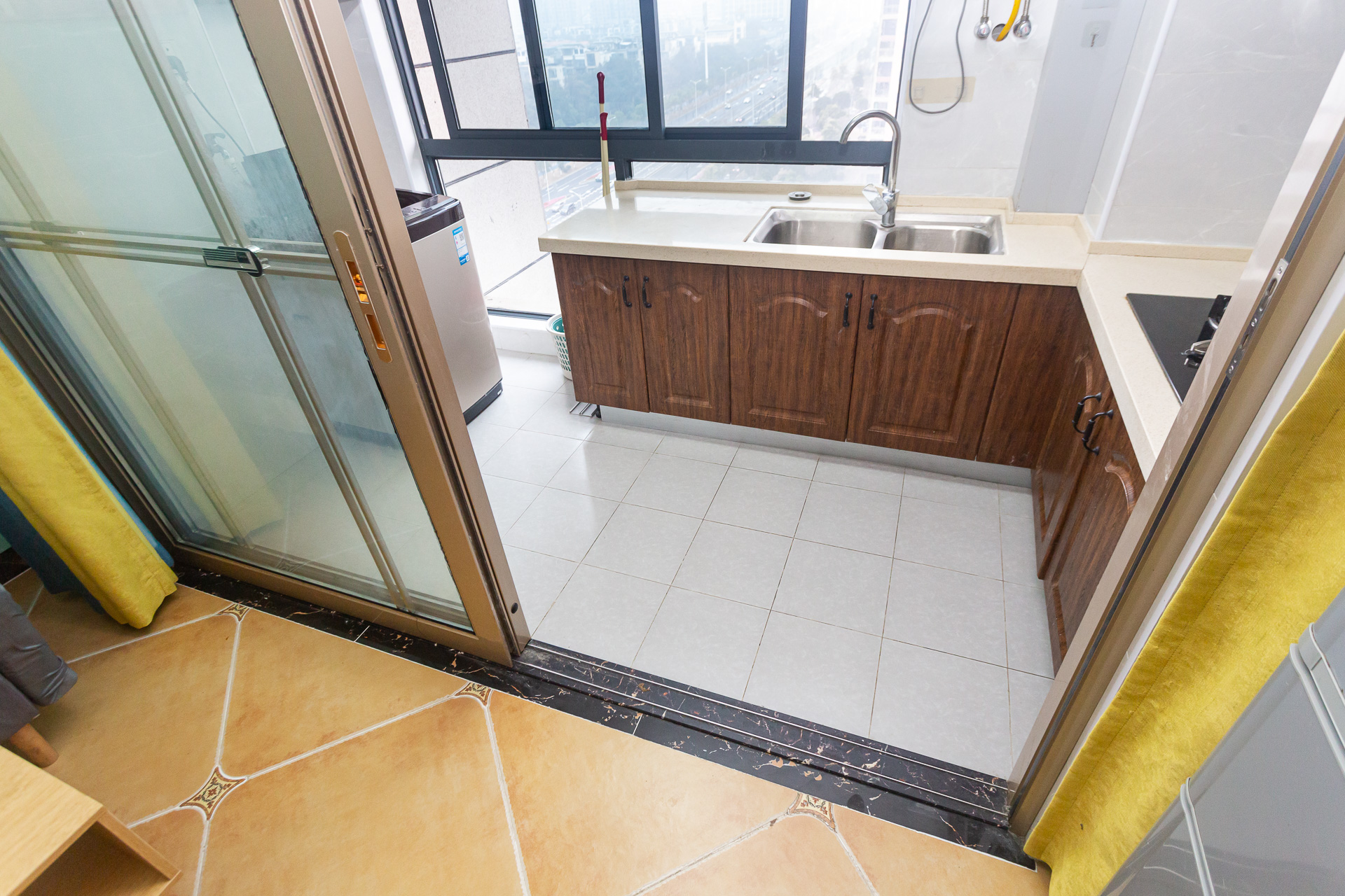 明发国际城 1室1厅1卫 22.0万 明发国际城 1室1厅1卫 22.0万厨房