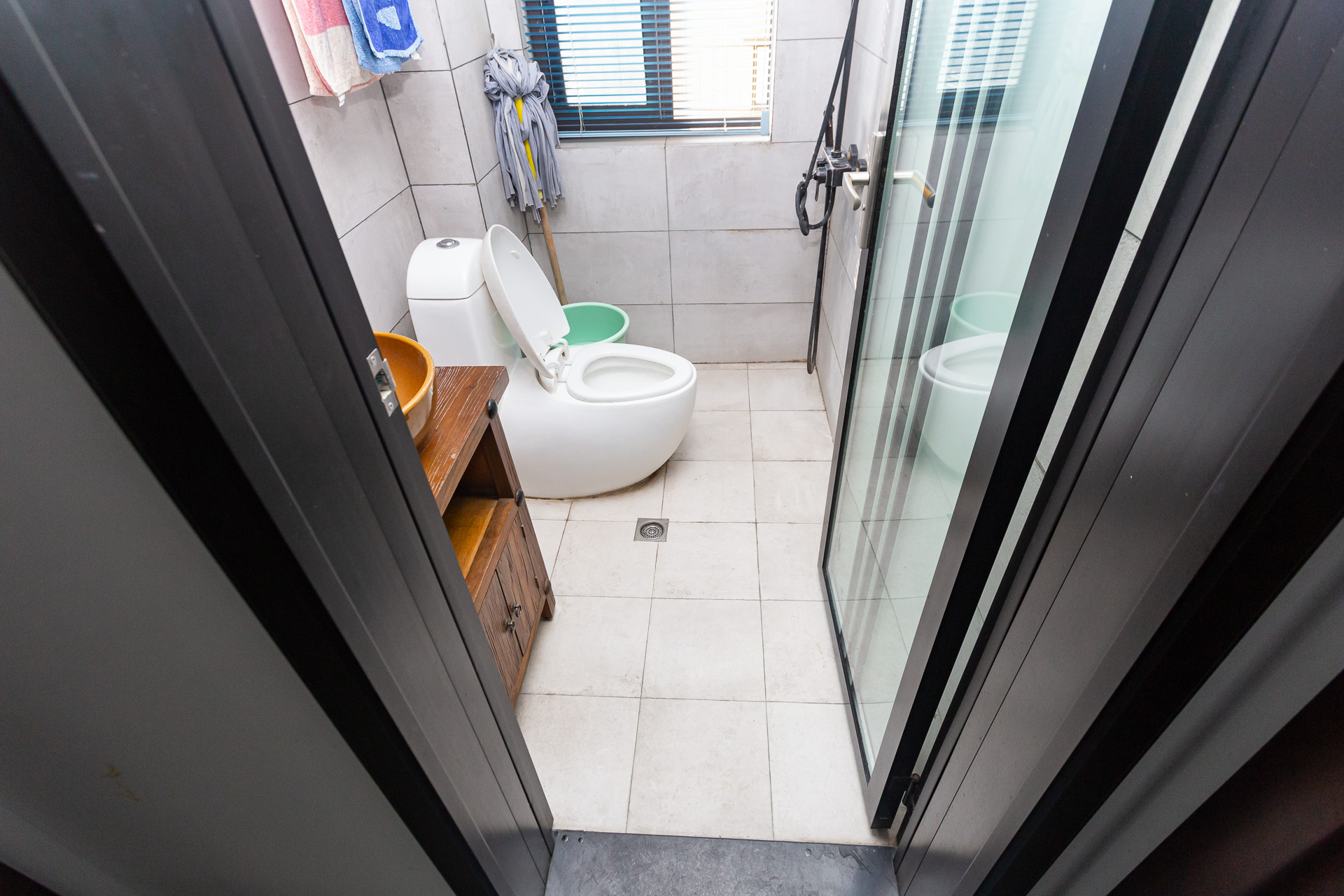 乾源国际  2室2厅1卫    69.0万其他