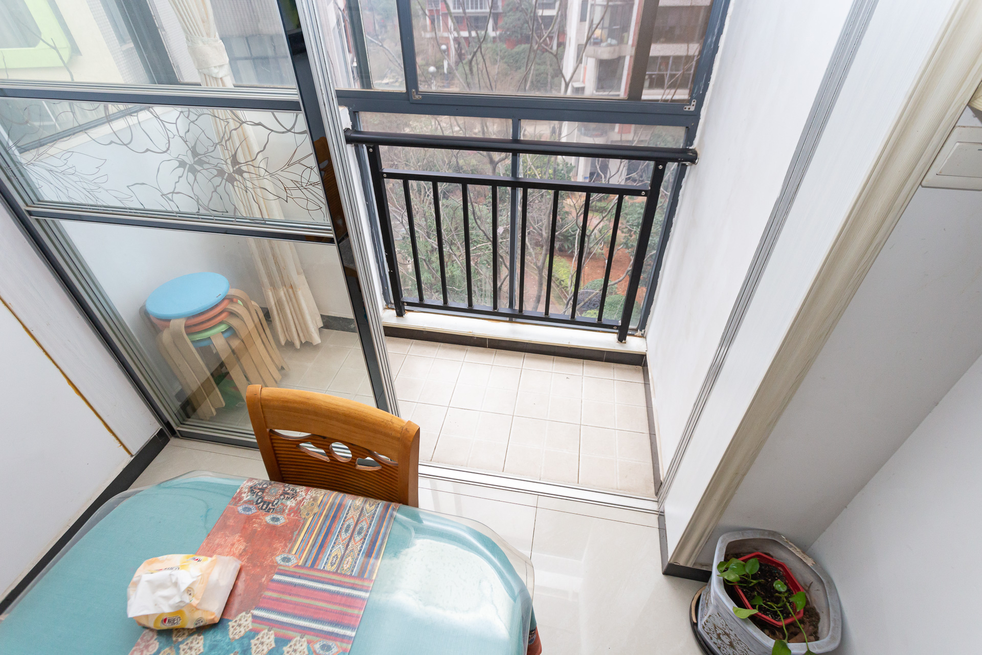 浩龙音乐界  4室2厅2卫    68.0万 浩龙音乐界  4室2厅2卫    68.0万阳台