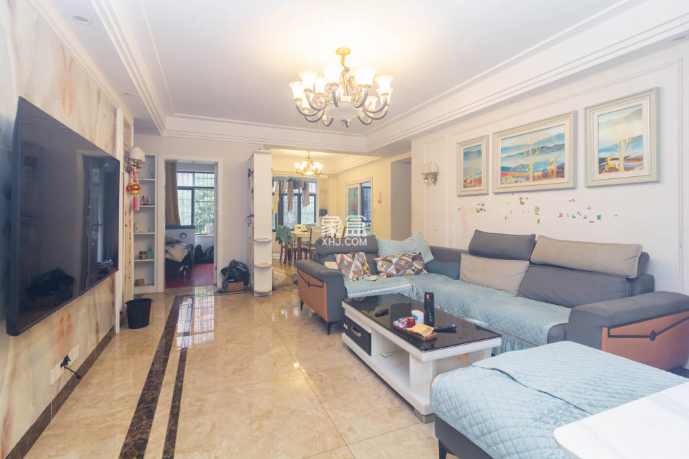 辉宏橄榄城  4室2厅2卫    89.0万