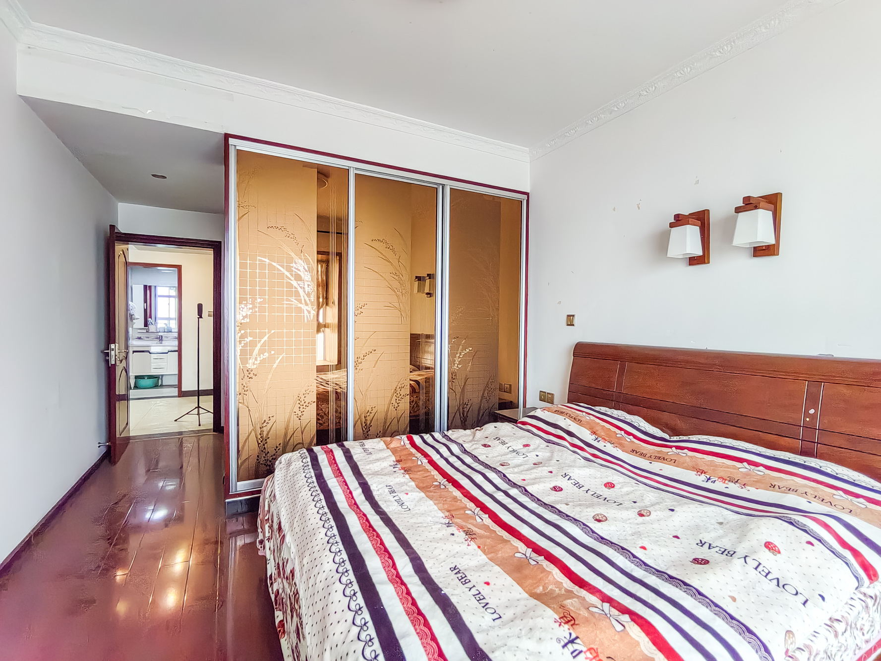 紫晶城 3室2厅1卫 54.8万 紫晶城 3室2厅1卫 54.8万卧室