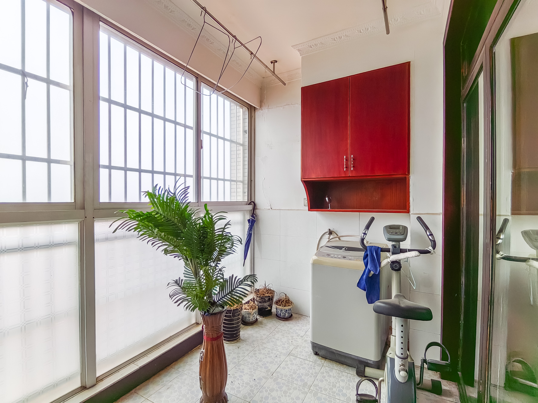 紫晶城 3室2厅1卫 54.8万 紫晶城 3室2厅1卫 54.8万阳台