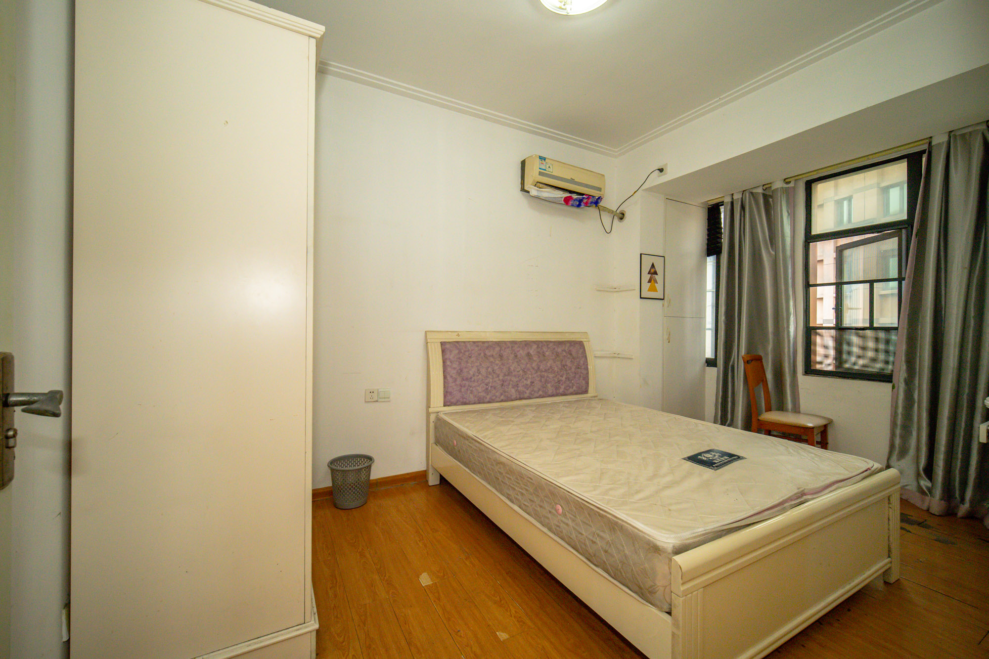 尚城 2室2厅1卫 59.0万 尚城 2室2厅1卫 59.0万卧室