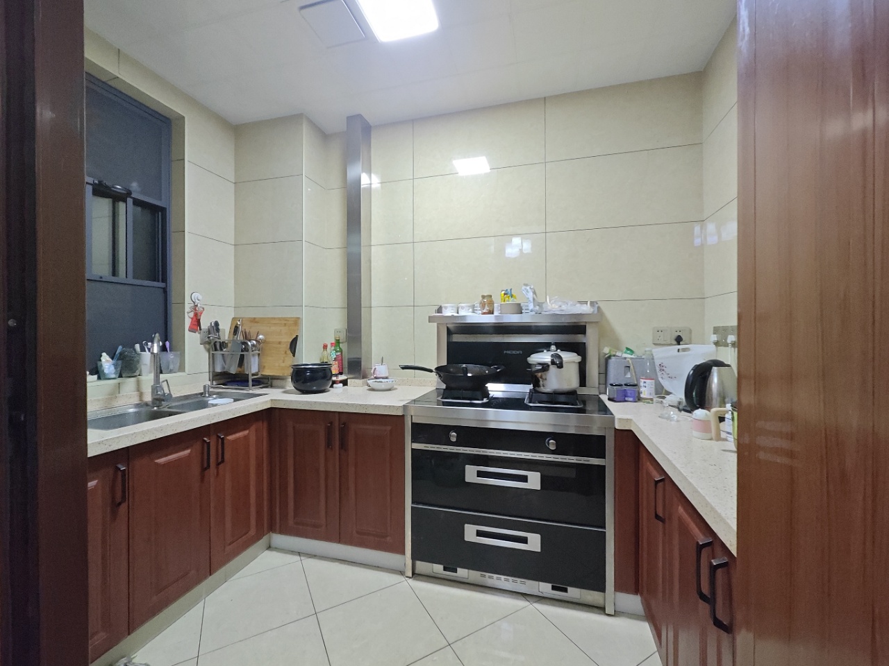 经世龙城 3室2厅2卫 100.0万 经世龙城 3室2厅2卫 100.0万室内图