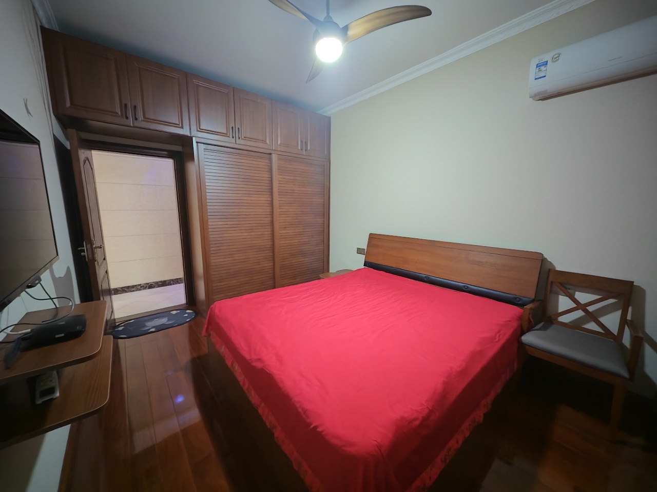 经世龙城 3室2厅2卫 100.0万 经世龙城 3室2厅2卫 100.0万室内图