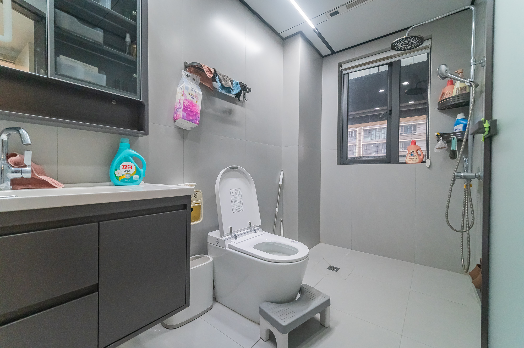 绿城美的明月江南  3室2厅2卫    125.0万 绿城美的明月江南  3室2厅2卫    125.0万卫生间