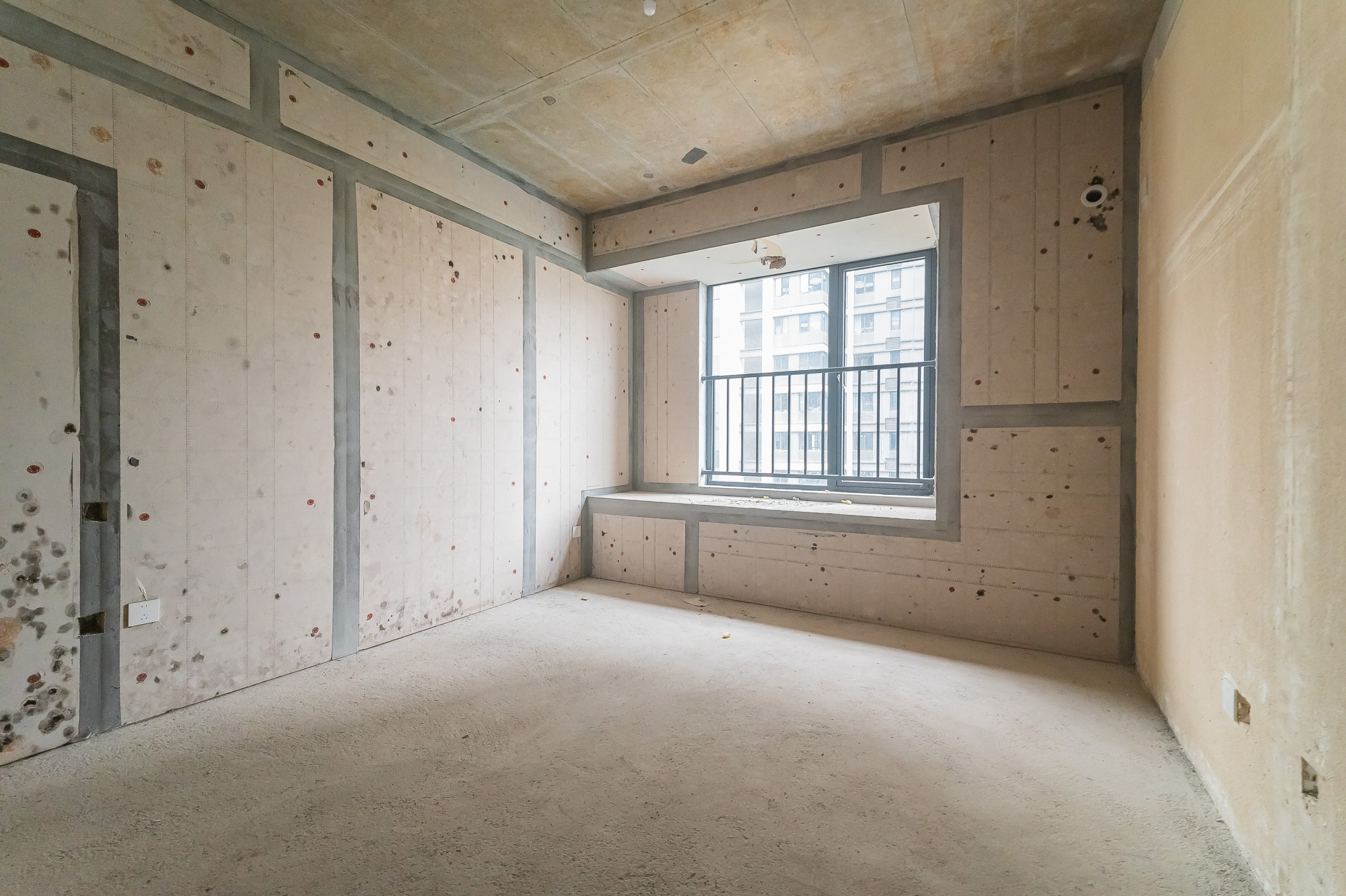 五矿万境松雅 4室2厅2卫 118.0万 五矿万境松雅 4室2厅2卫 118.0万其他