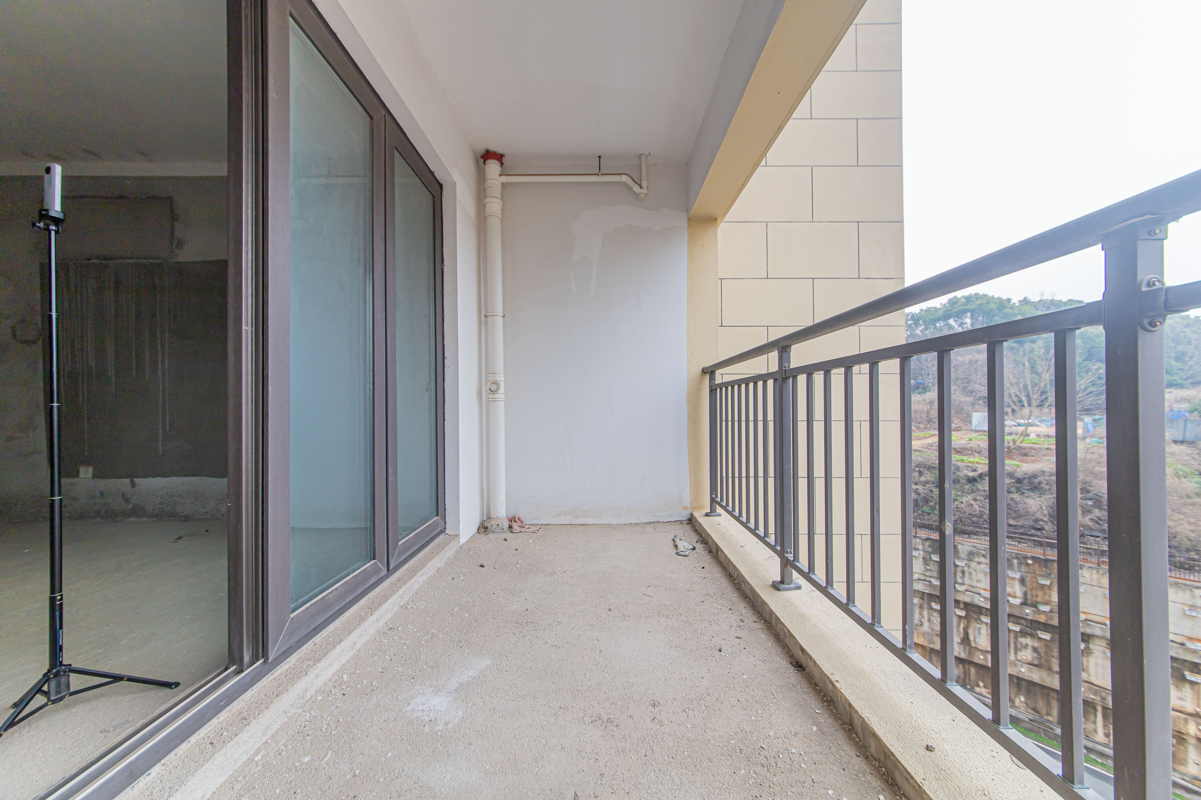 北辰中央公园DF区 3室2厅2卫 118.0万 北辰中央公园DF区 3室2厅2卫 118.0万阳台