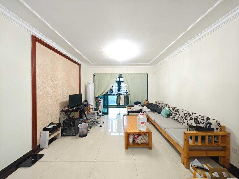 恒大城  3室2厅2卫    85.0万