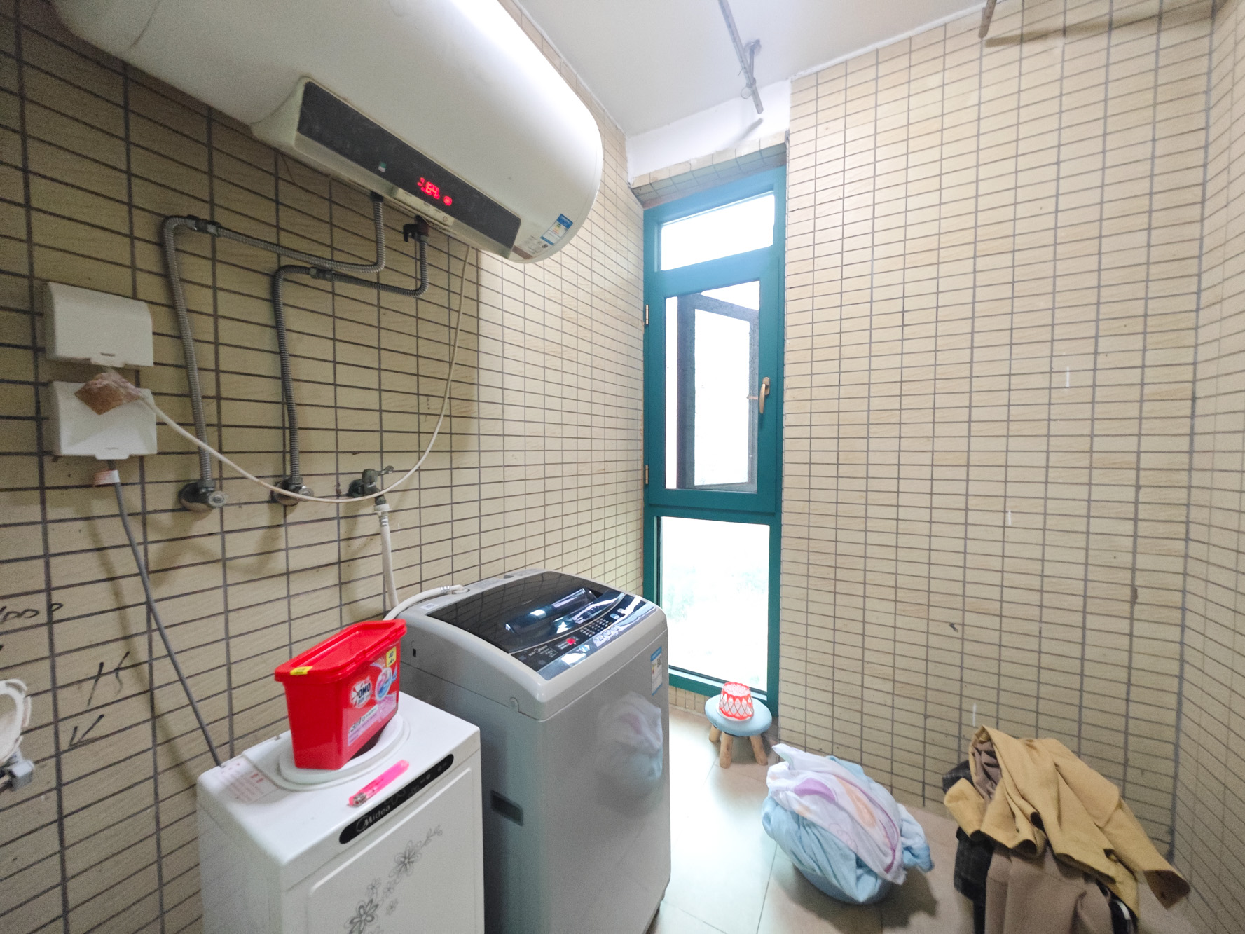 恒大城  3室2厅2卫    88.8万 恒大城  3室2厅2卫    88.8万其他