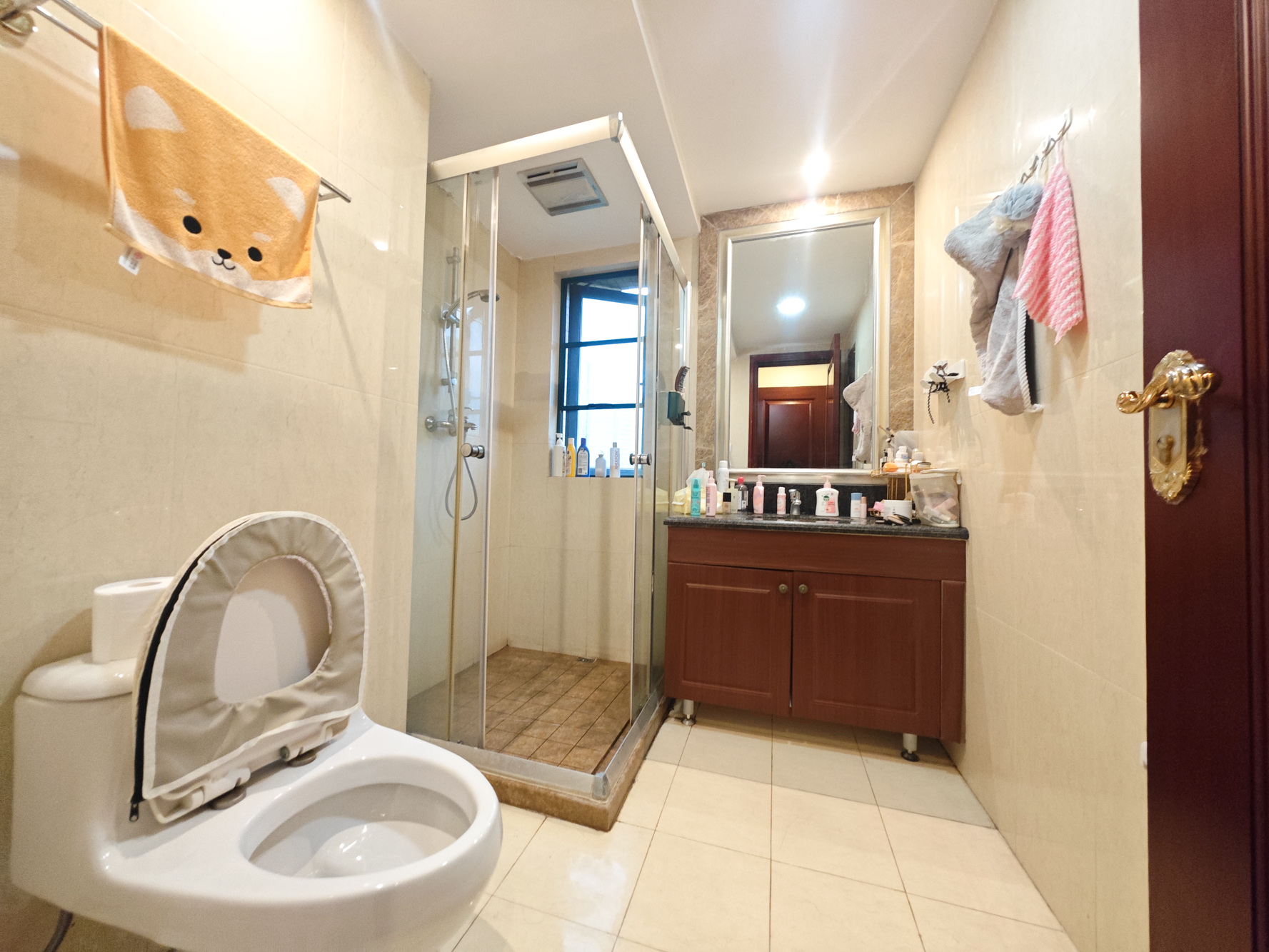 恒大城  3室2厅2卫    88.8万 恒大城  3室2厅2卫    88.8万卫生间