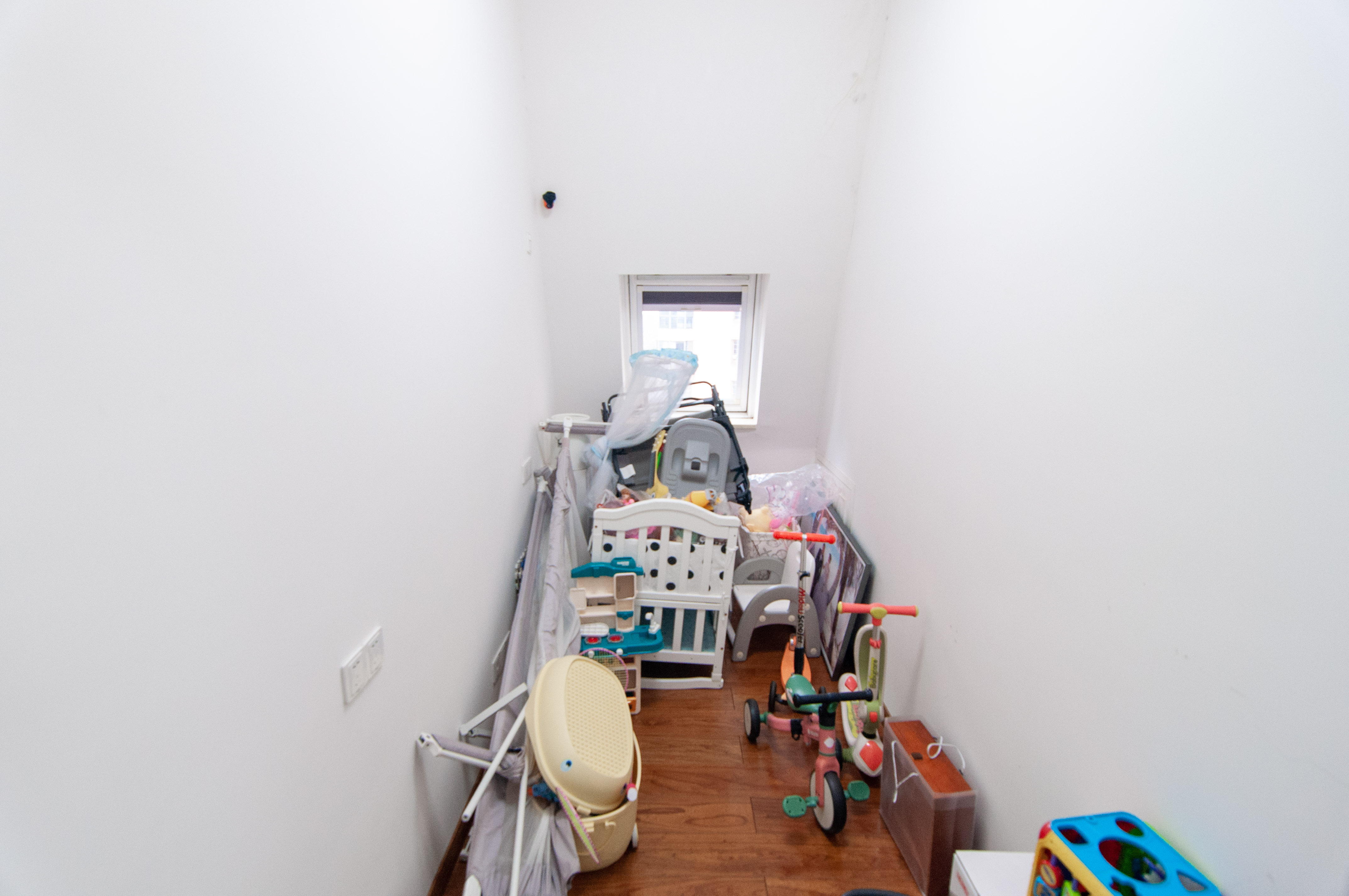 翡翠华庭 4室2厅2卫 112.0万 翡翠华庭 4室2厅2卫 112.0万其他