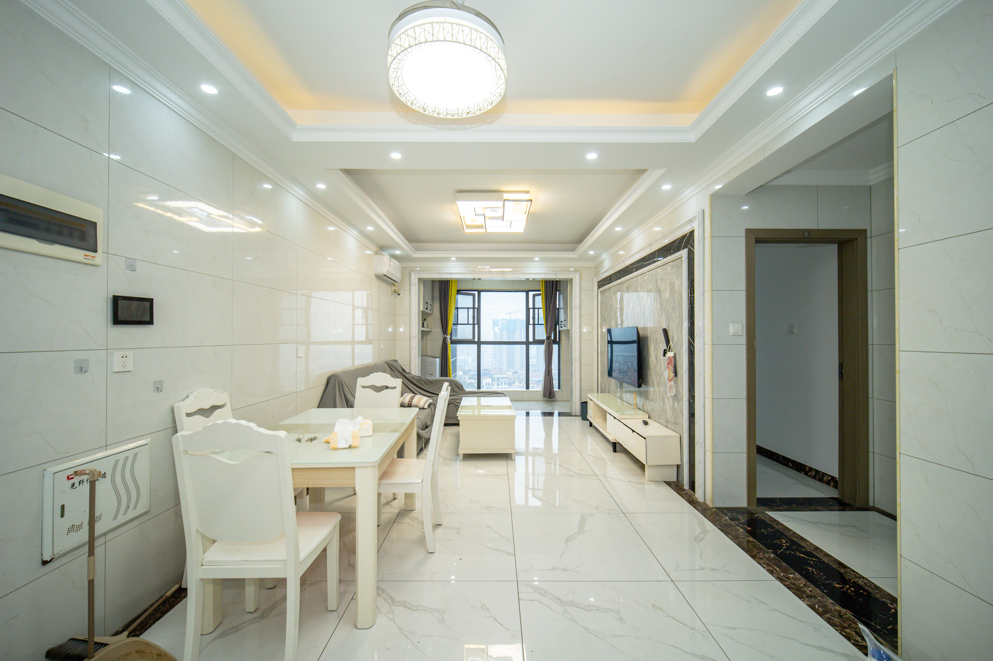 深业喜汇  3室2厅1卫    72.8万其他