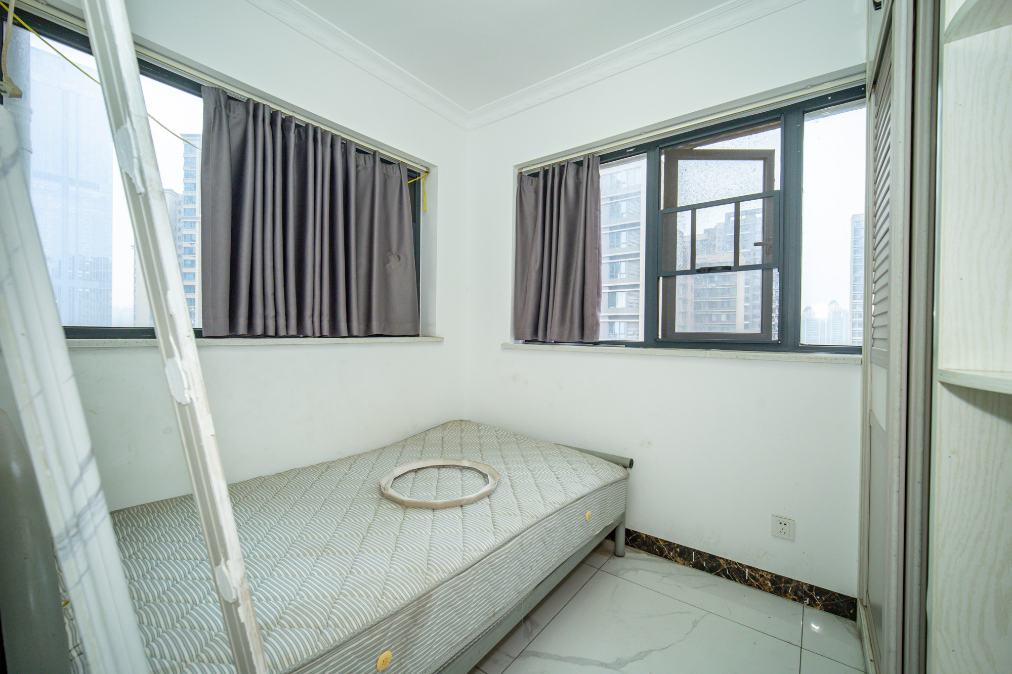 深业喜汇  3室2厅1卫    72.8万卧室