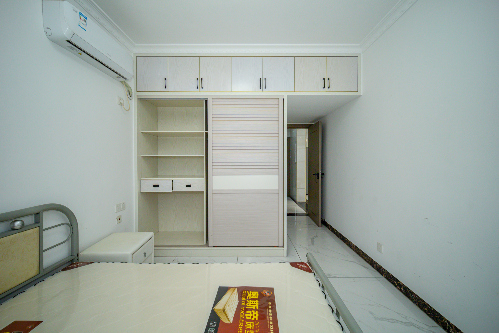 深业喜汇  3室2厅1卫    72.8万卧室