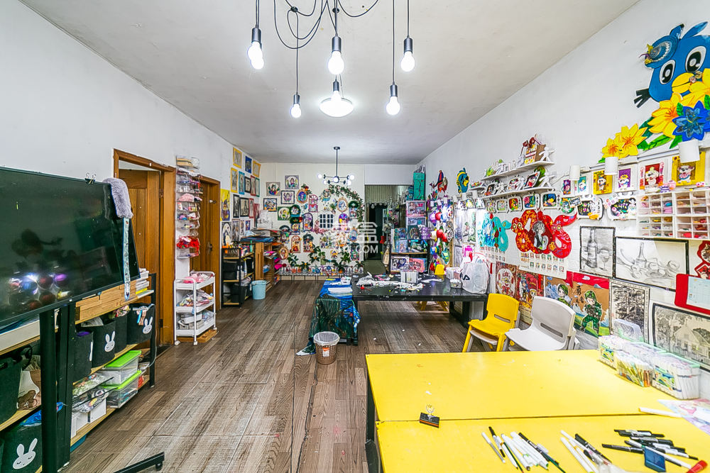 华银园  2室2厅1卫    56.0万