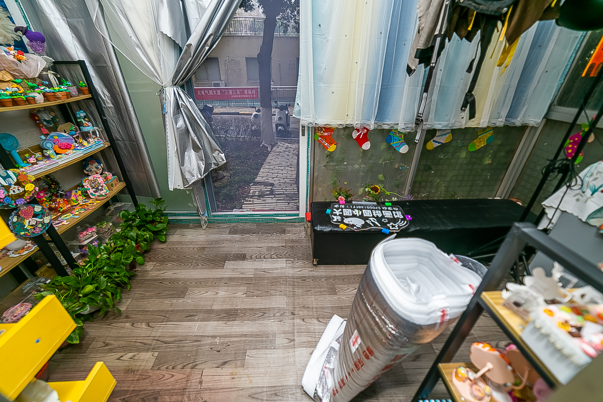 华银园  2室2厅1卫   62.00万其他