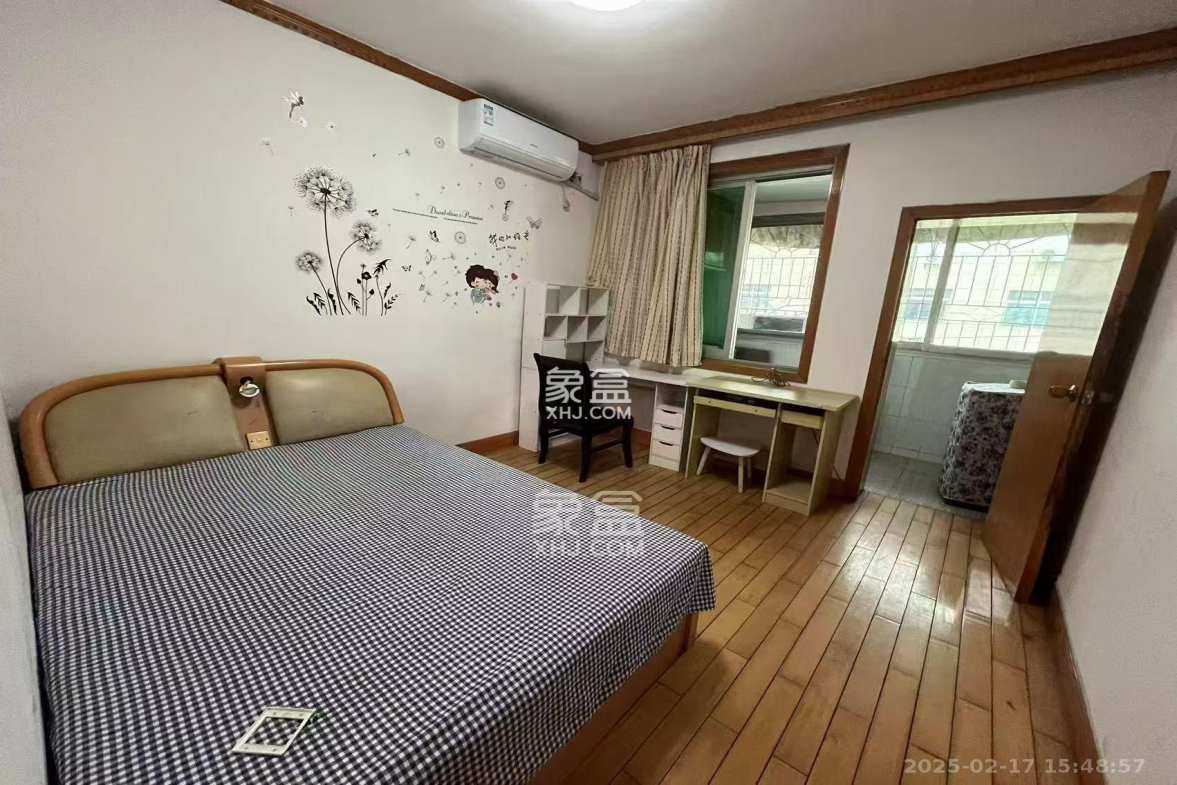 东福小区 1室0厅0卫 1900.0元/月 东福小区 1室0厅0卫 1900.0元/月室内图