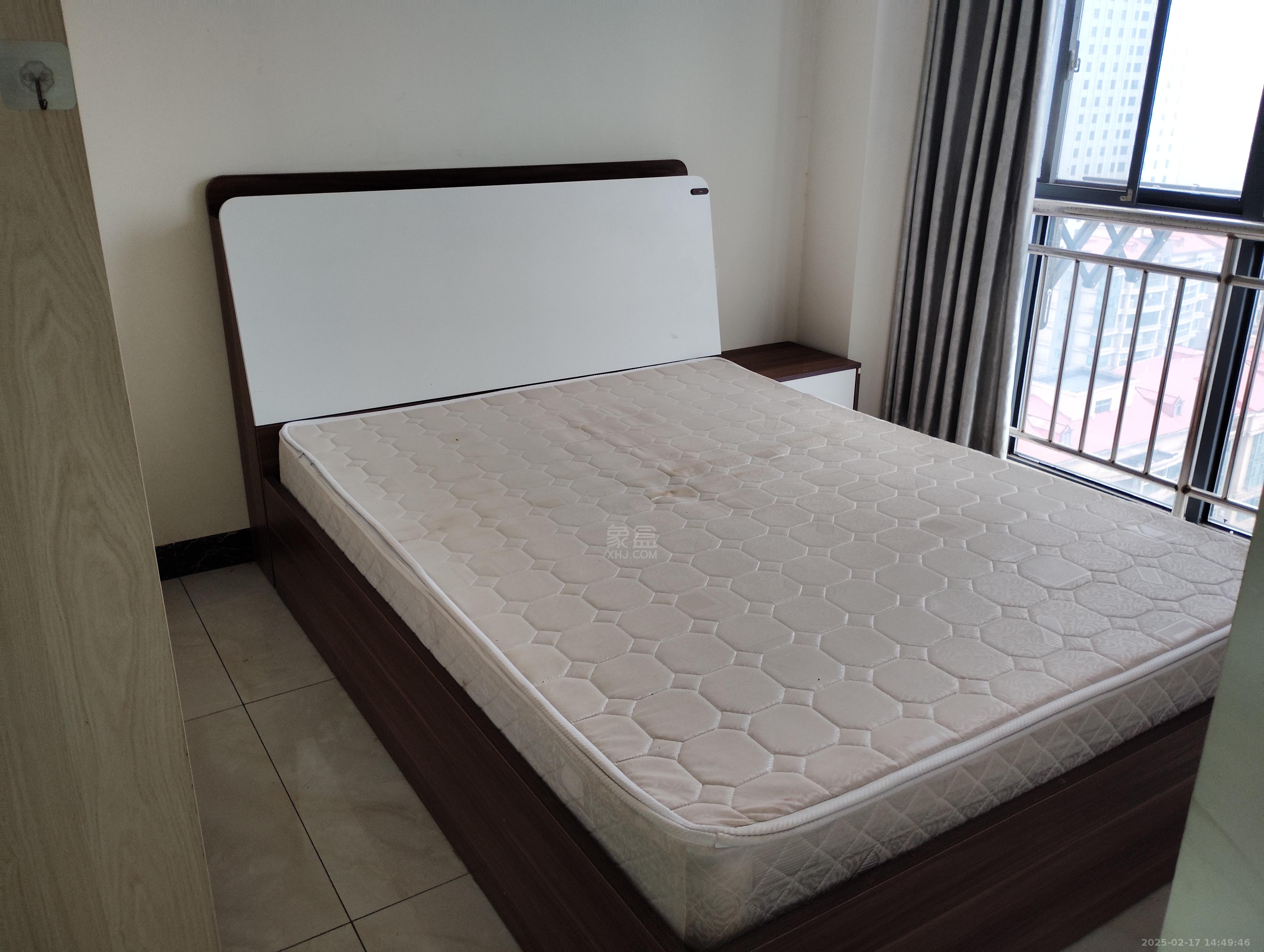 中建御山和苑 1室1厅1卫 1300.0元/月 中建御山和苑 1室1厅1卫 1300.0元/月室内图