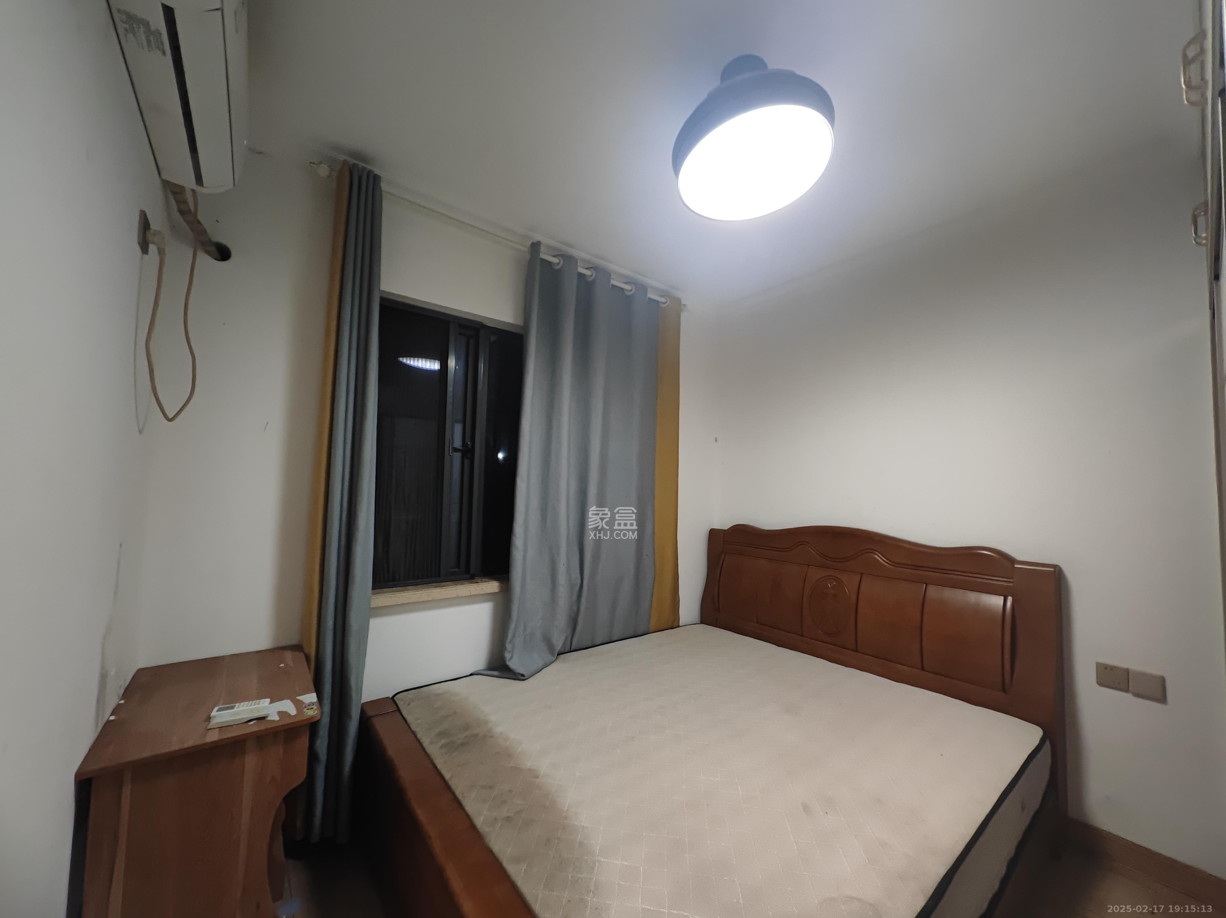 汇一城（汇壹公馆）  4室2厅2卫   2500.00元/月室内图