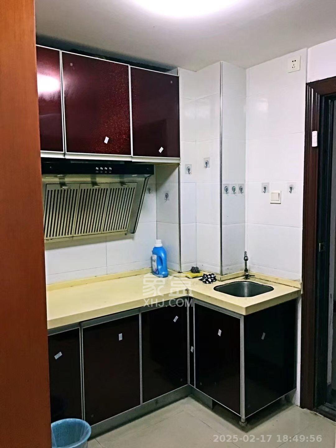 星城映象 1室1厅1卫 1400.0元/月 星城映象 1室1厅1卫 1400.0元/月室内图