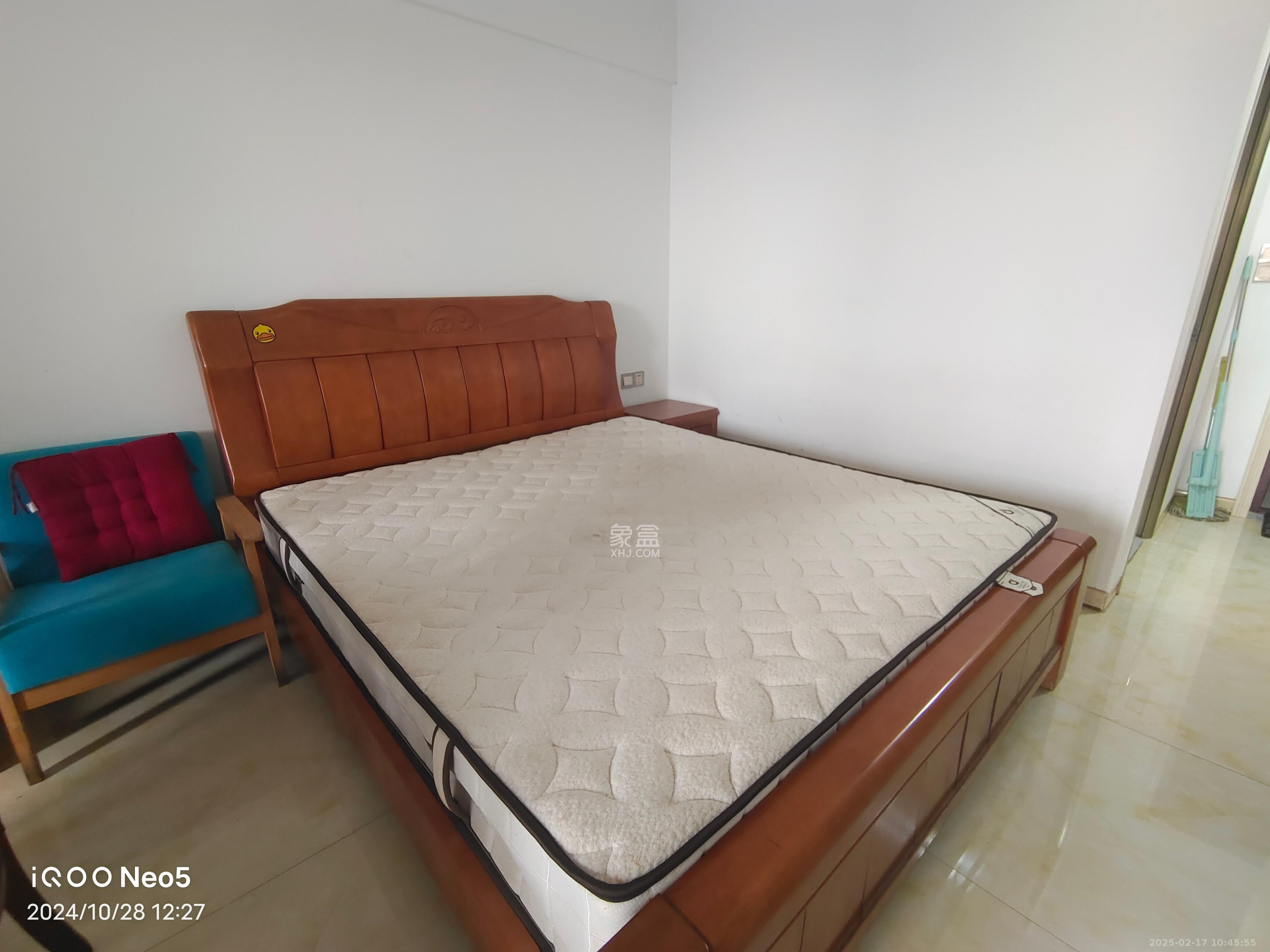 丰园城(鄱阳小区二期) 1室1厅1卫 1400.0元/月 丰园城(鄱阳小区二期) 1室1厅1卫 1400.0元/月室内图