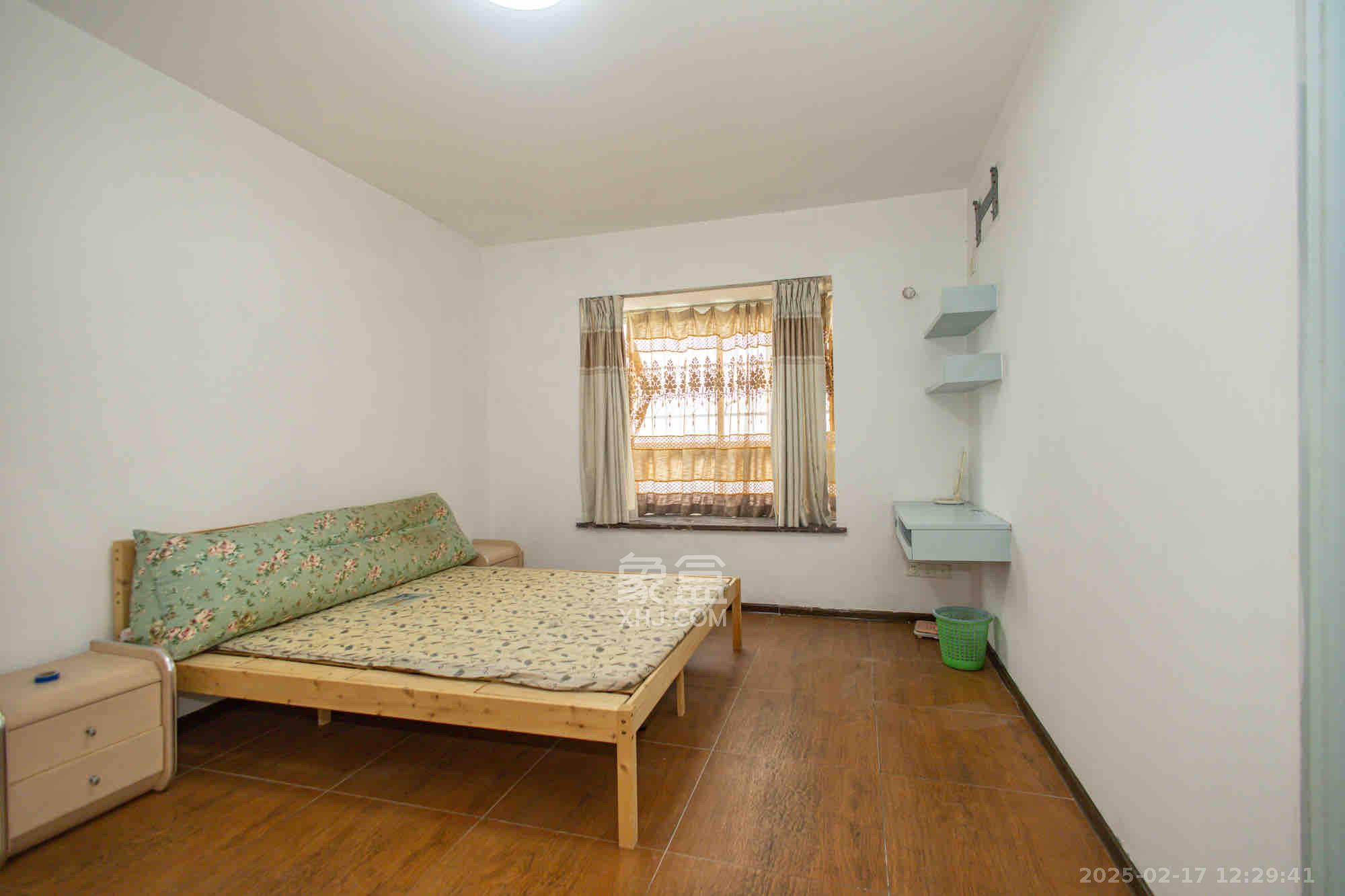 高林金三华邸 3室2厅2卫 1800.0元/月 高林金三华邸 3室2厅2卫 1800.0元/月室内图