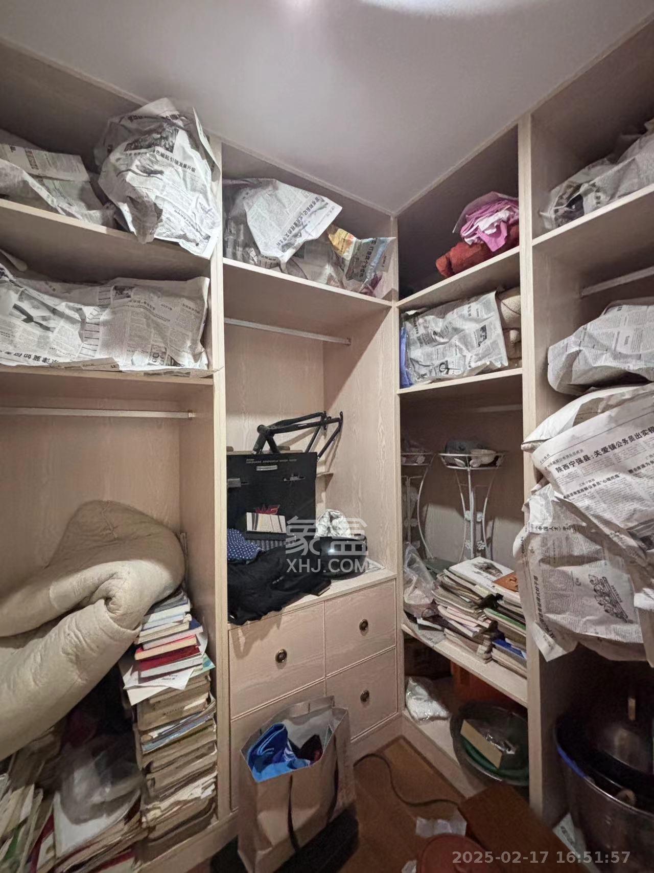 泰禹家园（彩云之翼家园一期、二期、三期）  4室2厅1卫    2800.0元/月室内图