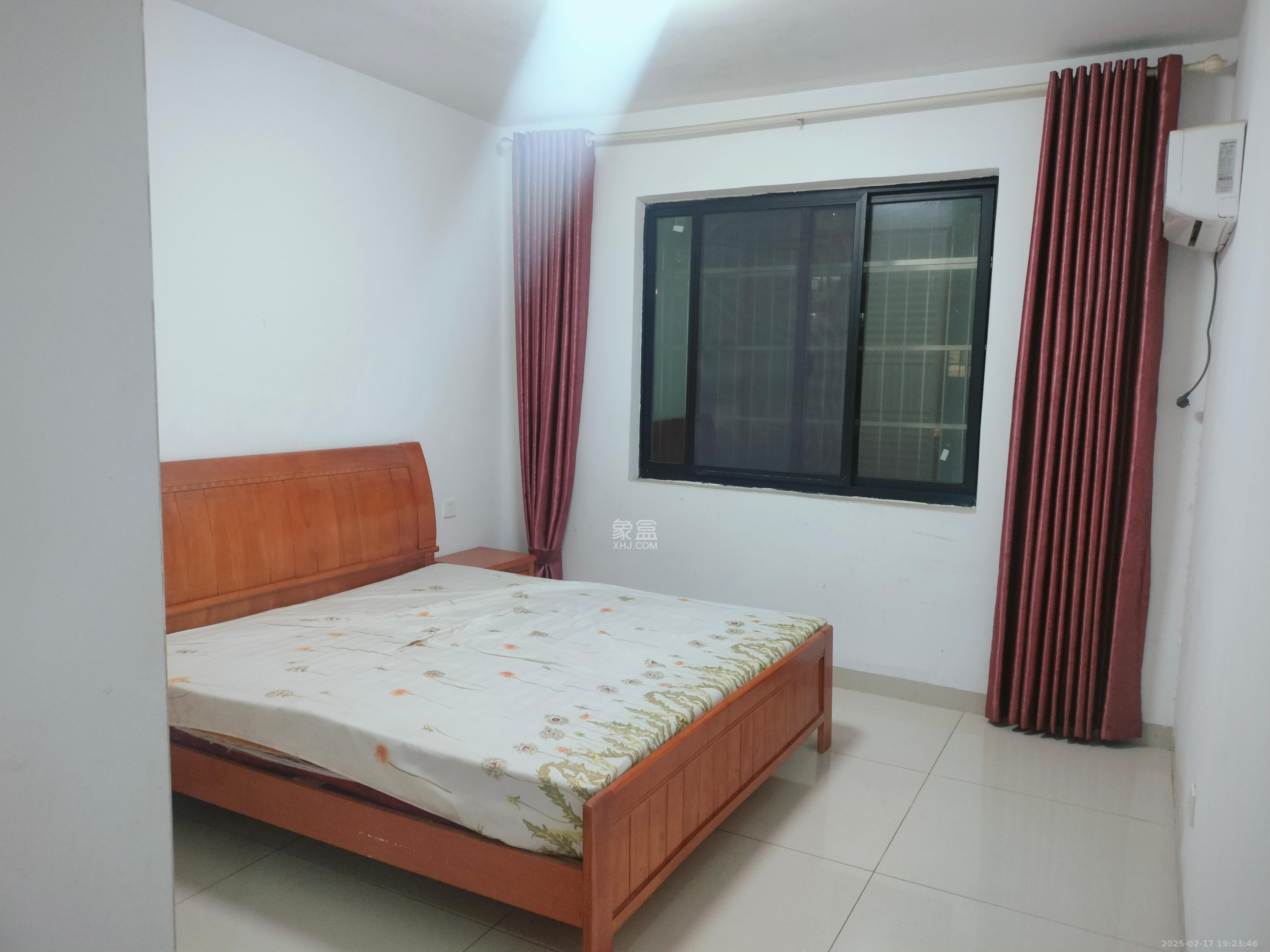 金富星城 1室2厅2卫 1800.0元/月 金富星城 1室2厅2卫 1800.0元/月室内图