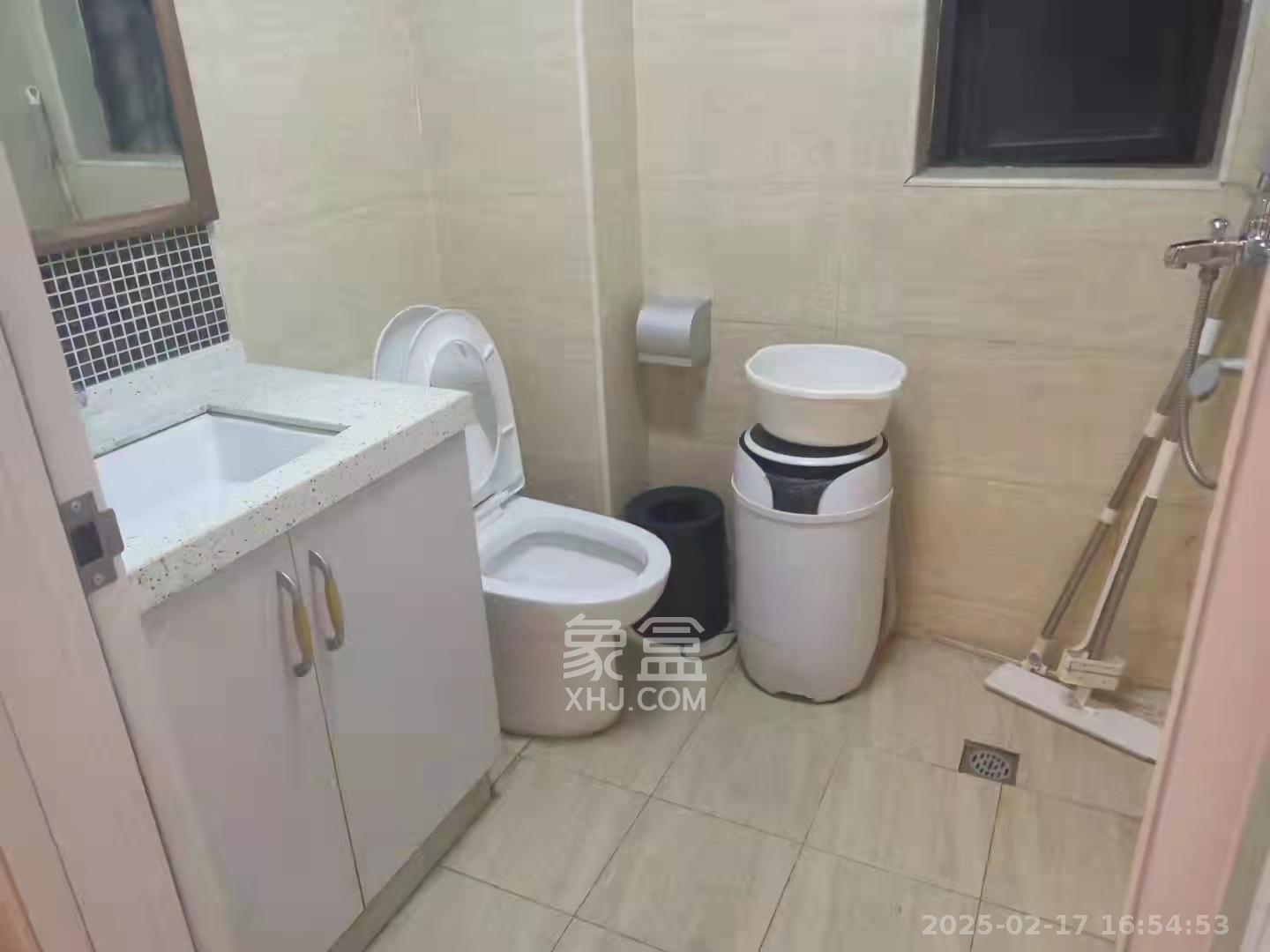 五江天街北区  1室0厅0卫   1400.00元/月室内图
