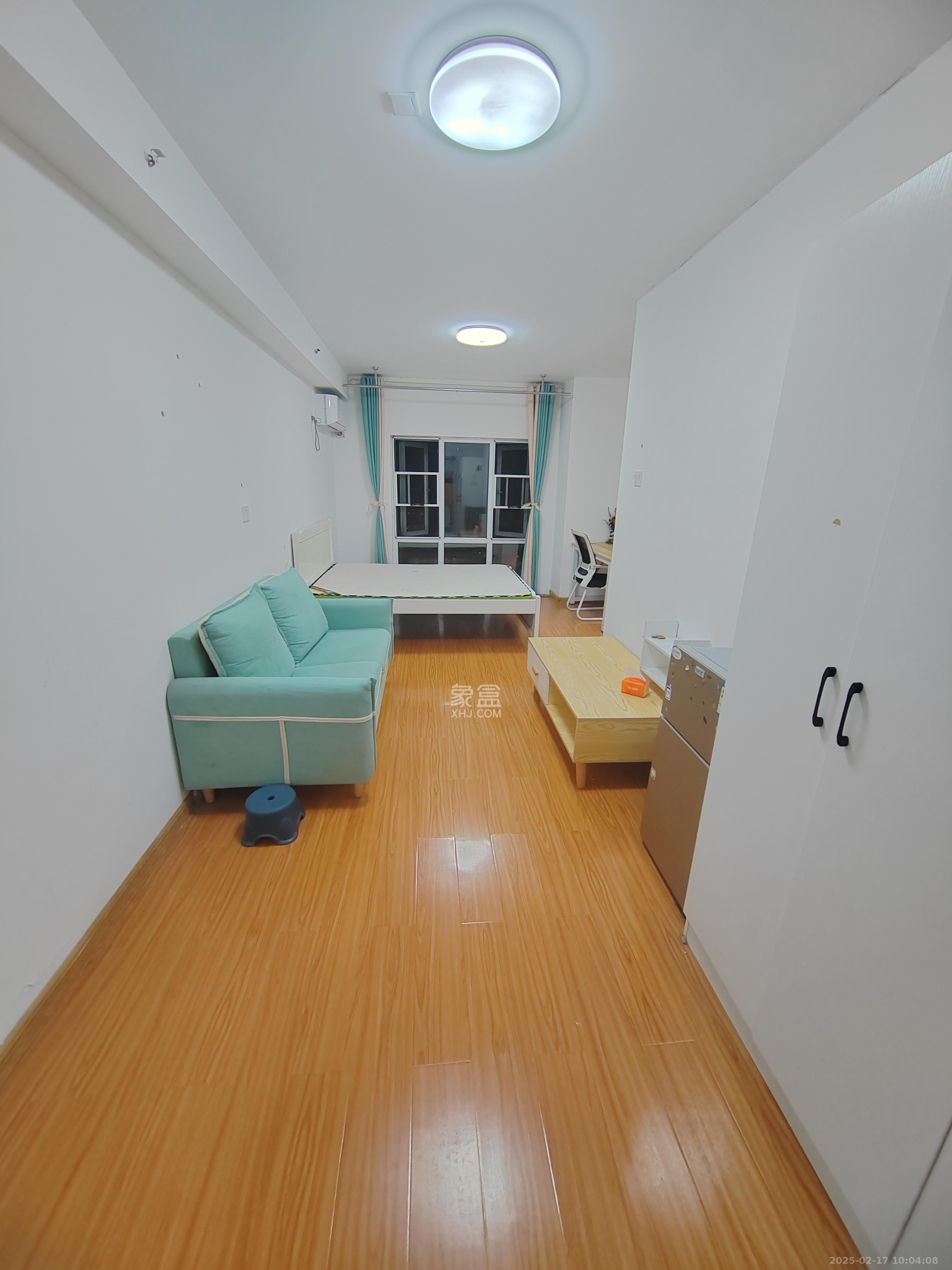 COCO蜜城  1室0厅1卫    1400.0元/月 COCO蜜城  1室0厅1卫    1400.0元/月室内图