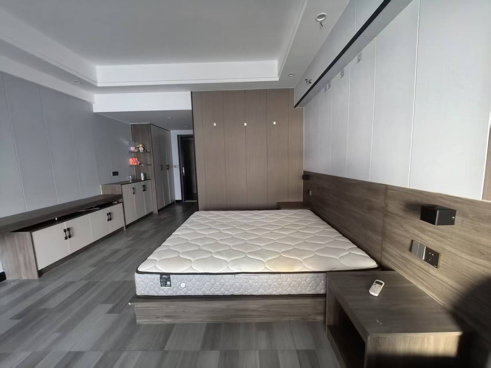 大汉吉星汇  1室1厅1卫    24.8万客厅