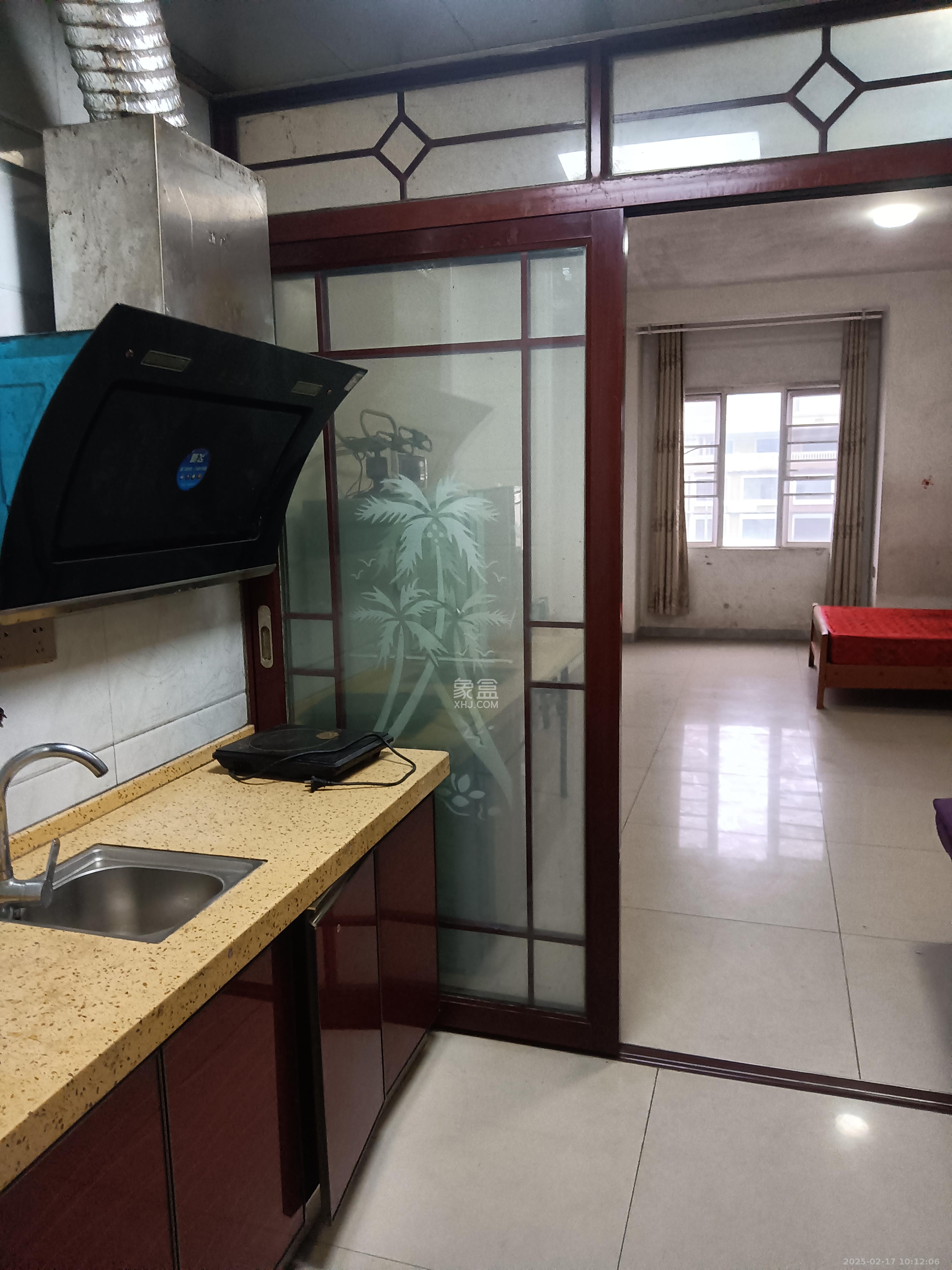 恒广国际物流园  1室0厅0卫    850.0元/月 恒广国际物流园  1室0厅0卫    850.0元/月室内图