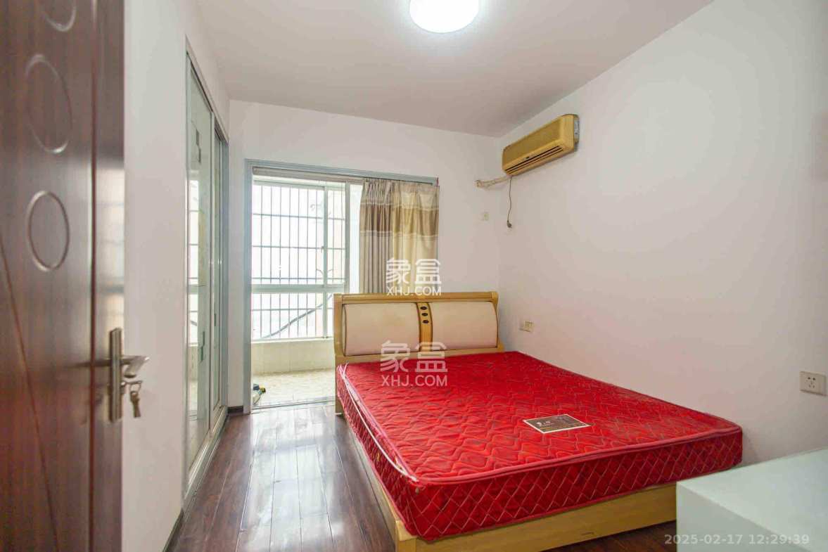 高林金三华邸 3室2厅2卫 1800.0元/月 高林金三华邸 3室2厅2卫 1800.0元/月室内图