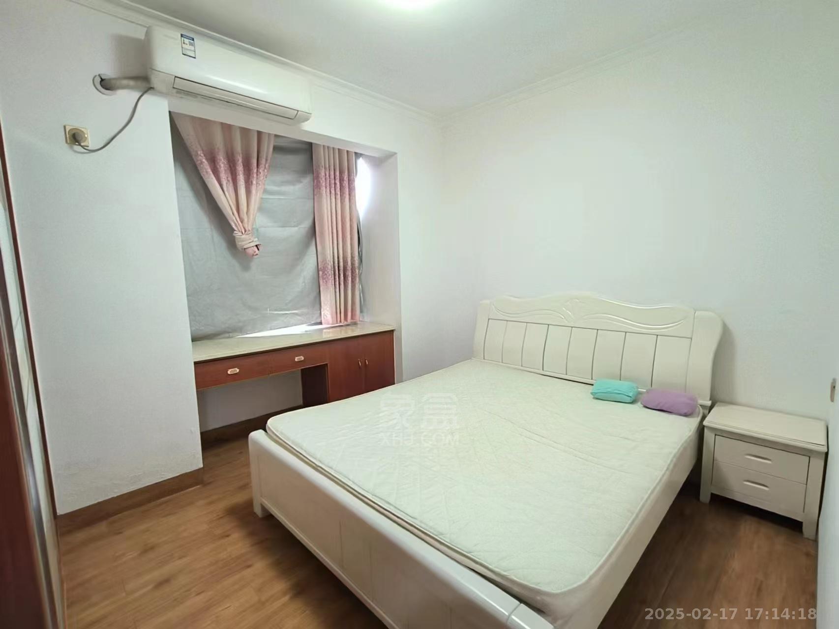 东方时代广场 2室2厅1卫 1600.0元/月 东方时代广场 2室2厅1卫 1600.0元/月室内图