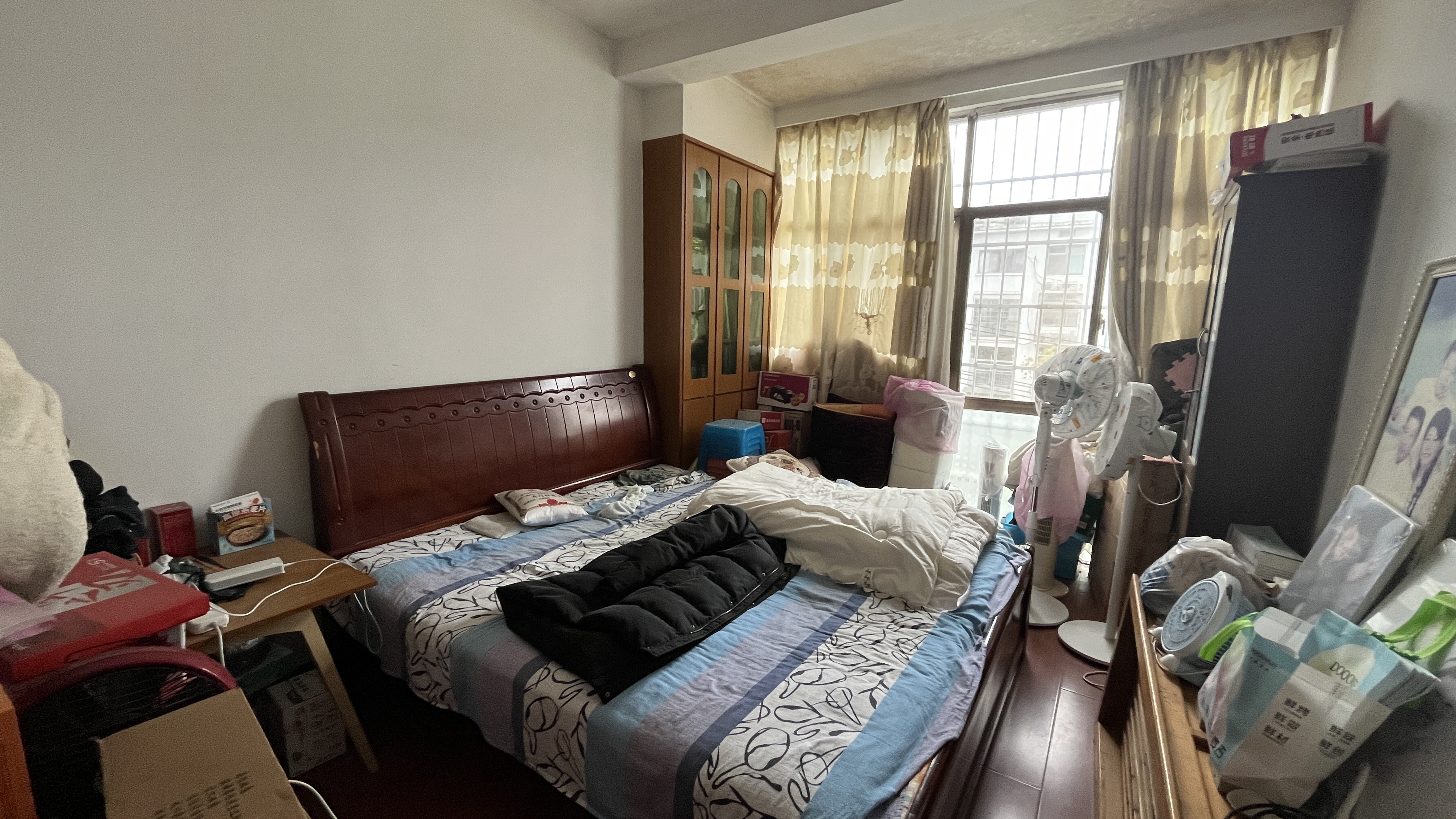 益秀园 3室2厅2卫 39.0万 益秀园 3室2厅2卫 39.0万室内图