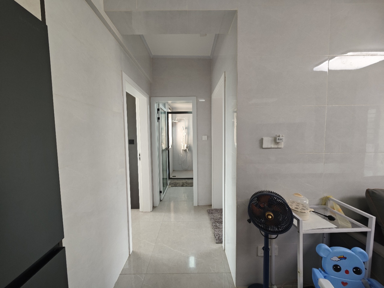 滨江花城  2室2厅1卫    115.0万 滨江花城  2室2厅1卫    115.0万室内图