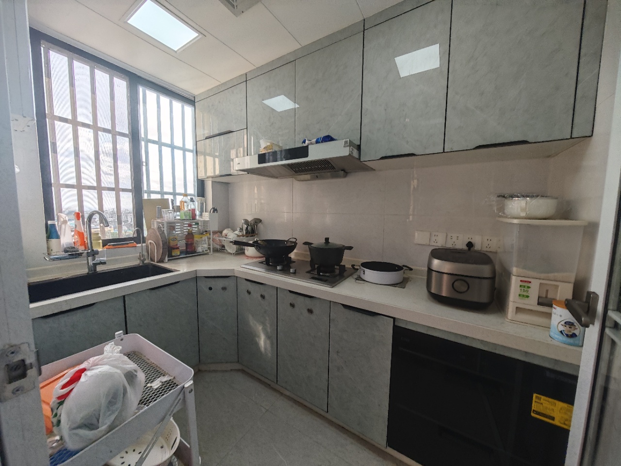 滨江花城  2室2厅1卫    115.0万 滨江花城  2室2厅1卫    115.0万室内图