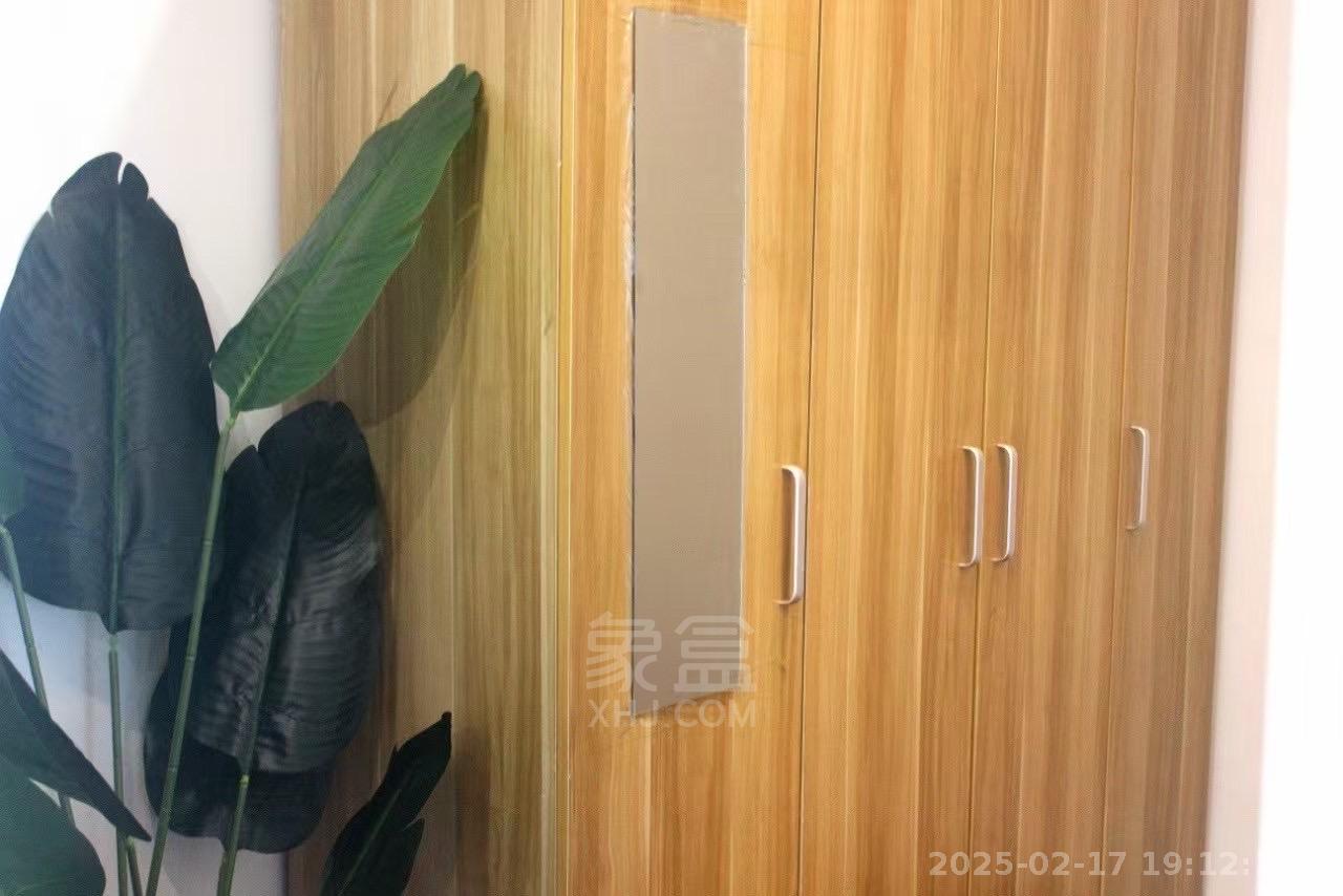 翡翠公园(北大资源) 4室2厅2卫 3200.0元/月 翡翠公园(北大资源) 4室2厅2卫 3200.0元/月室内图