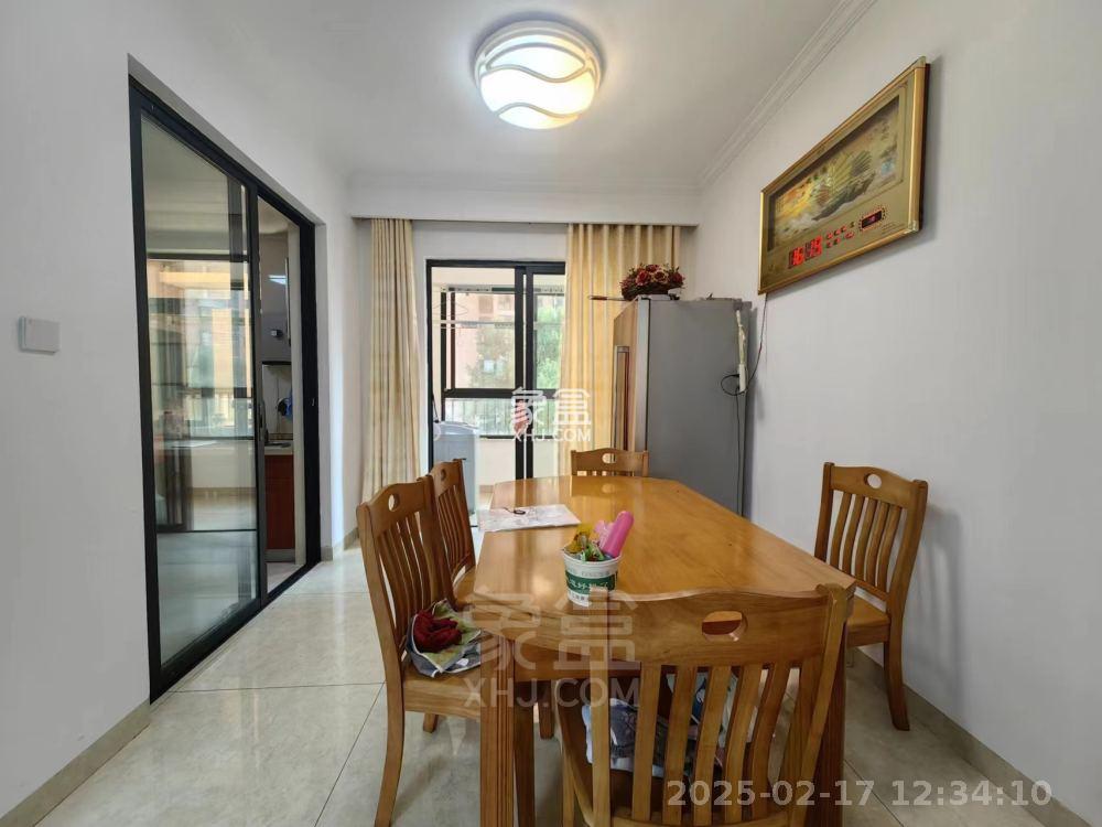 康桥美郡 3室2厅2卫 1900.0元/月 康桥美郡 3室2厅2卫 1900.0元/月室内图