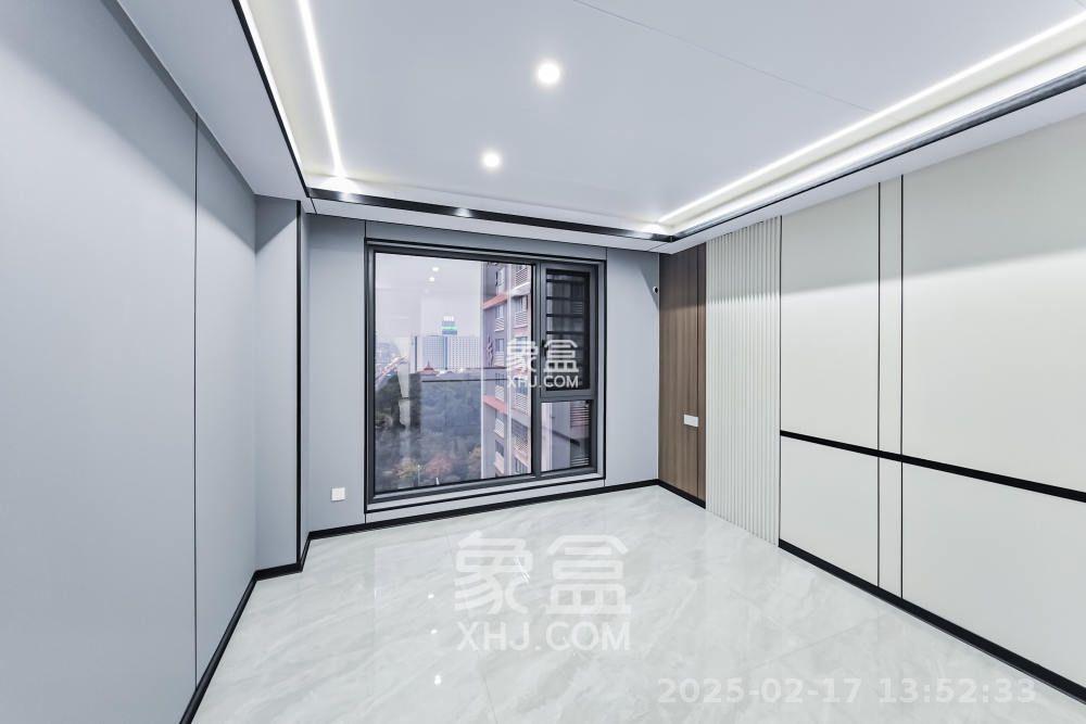华菱新城地标  3室1厅1卫   3500.00元/月室内图