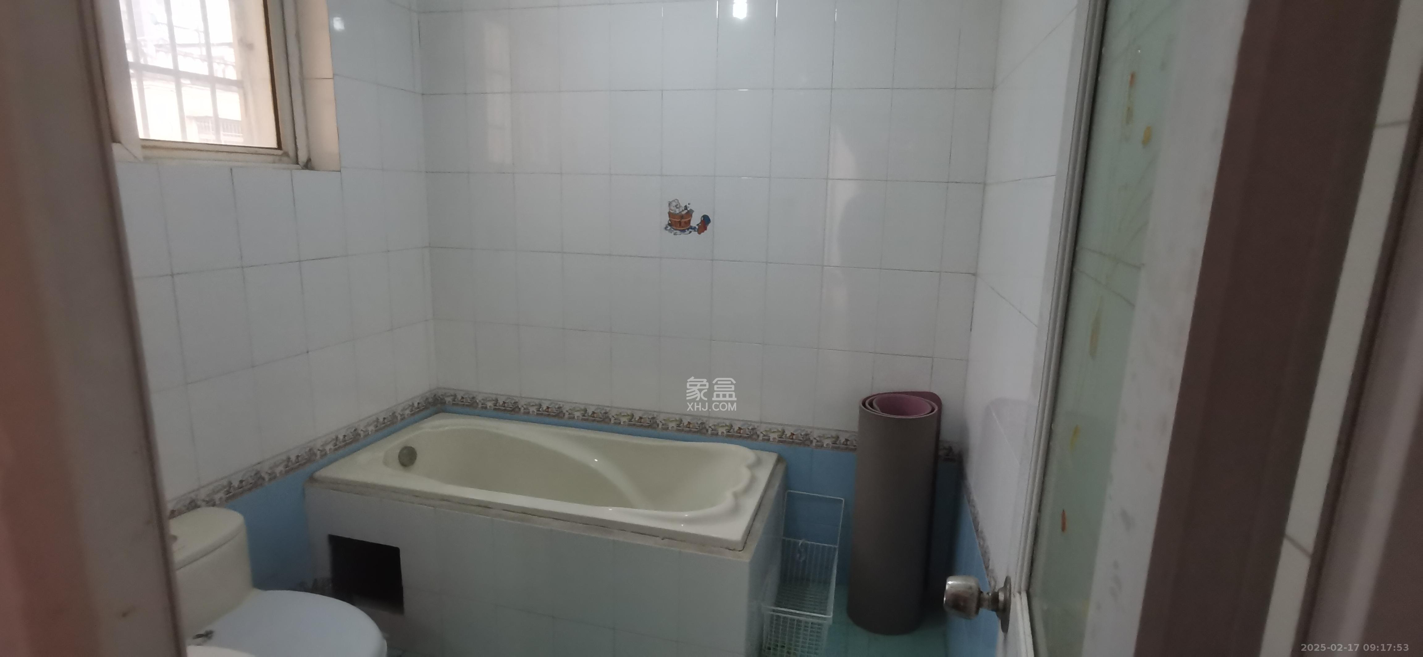 御景龙城  1室2厅1卫   1600.00元/月室内图
